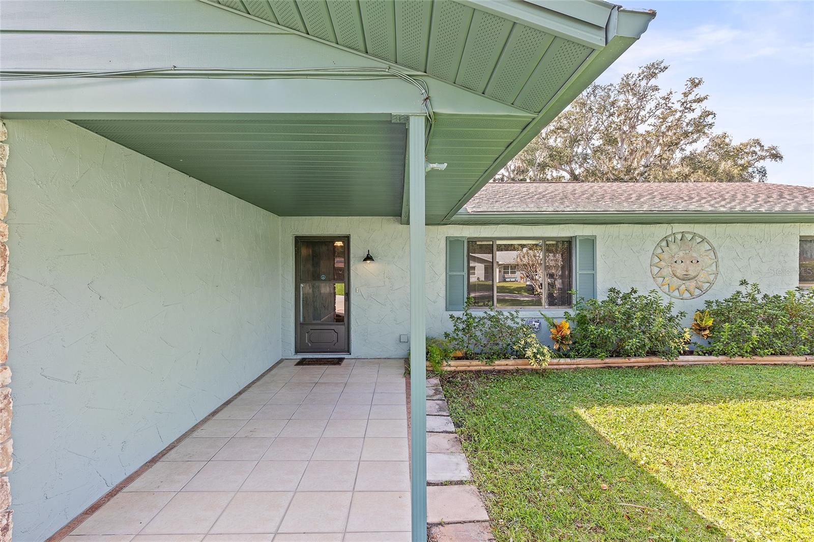 Image 13 of 50 For 2520 Queen Palm Drive