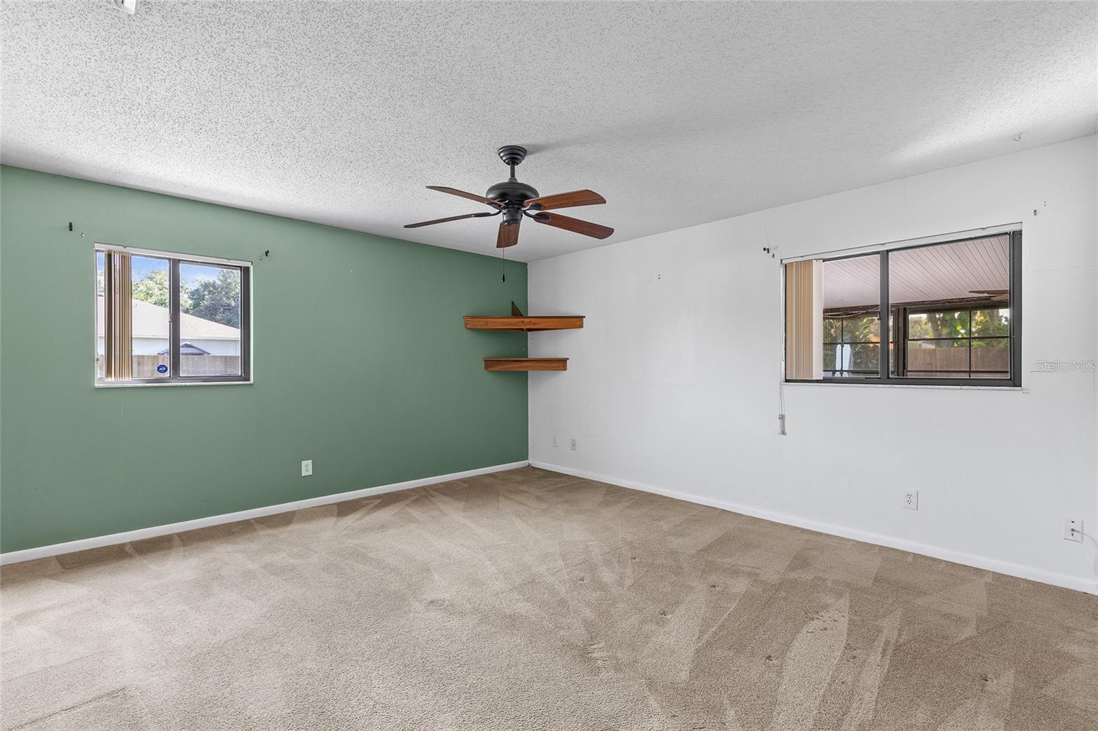 Image 40 of 50 For 2520 Queen Palm Drive