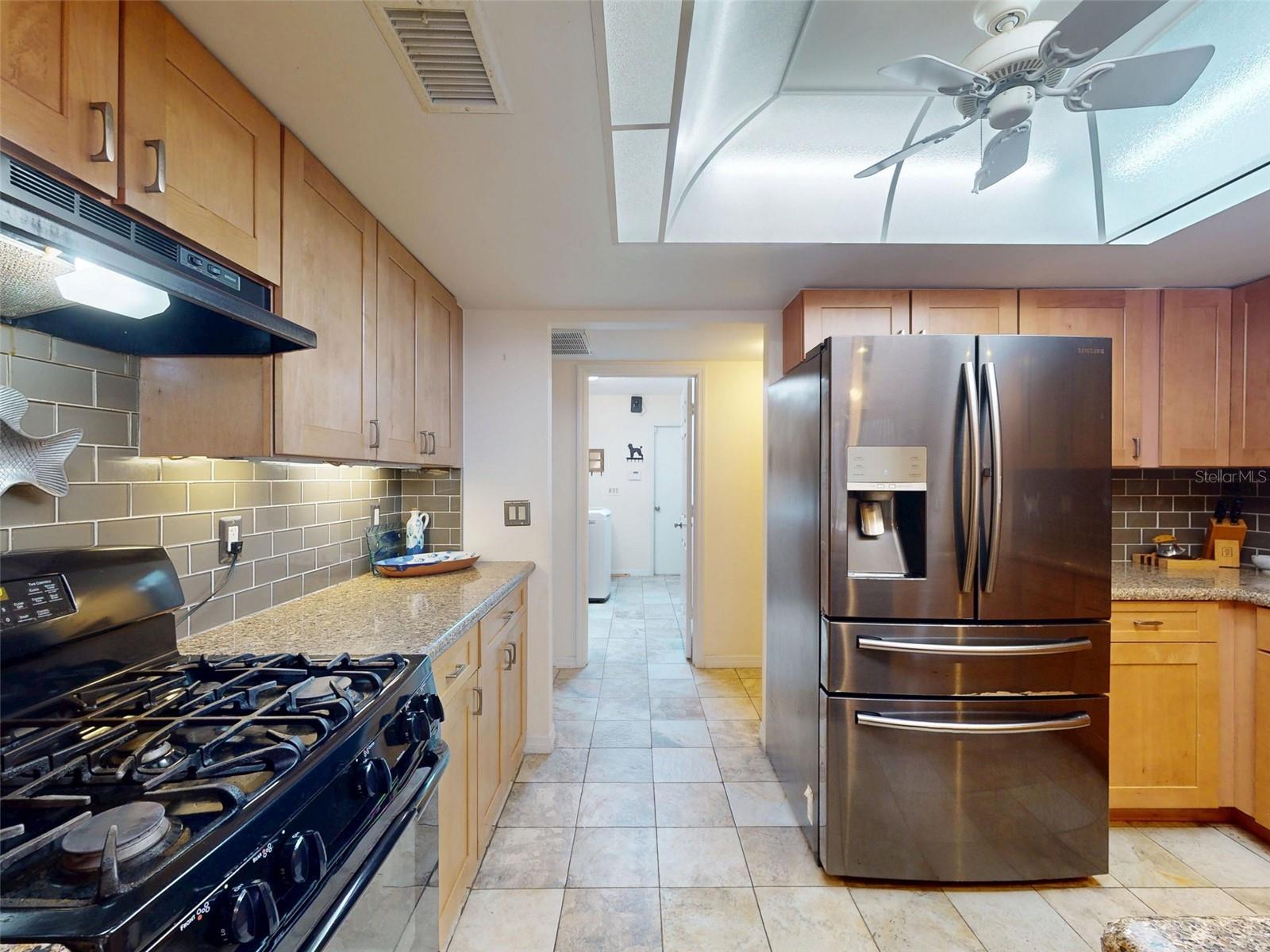 Image 21 of 62 For 806 Silk Oak Court