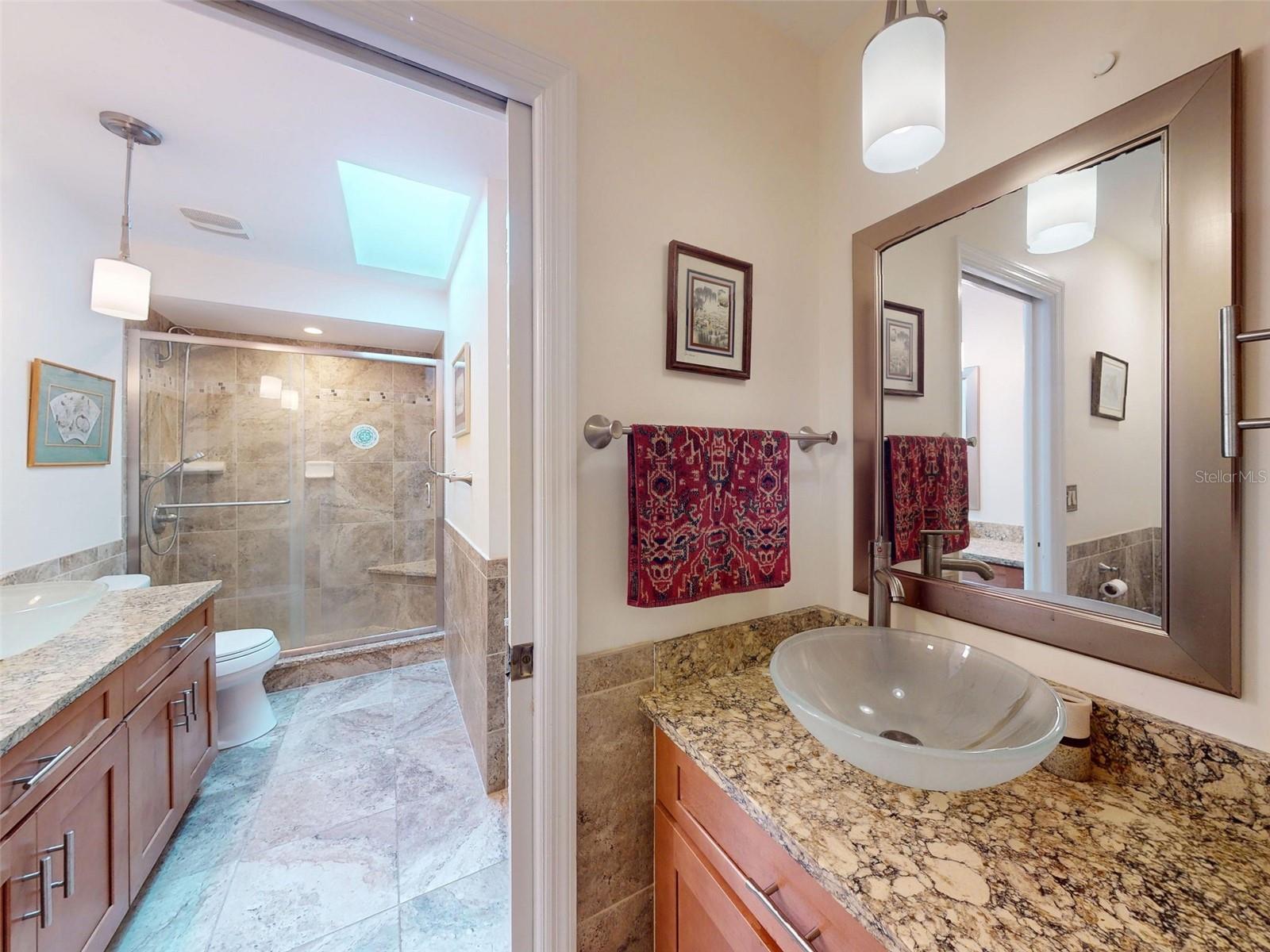 Image 35 of 62 For 806 Silk Oak Court
