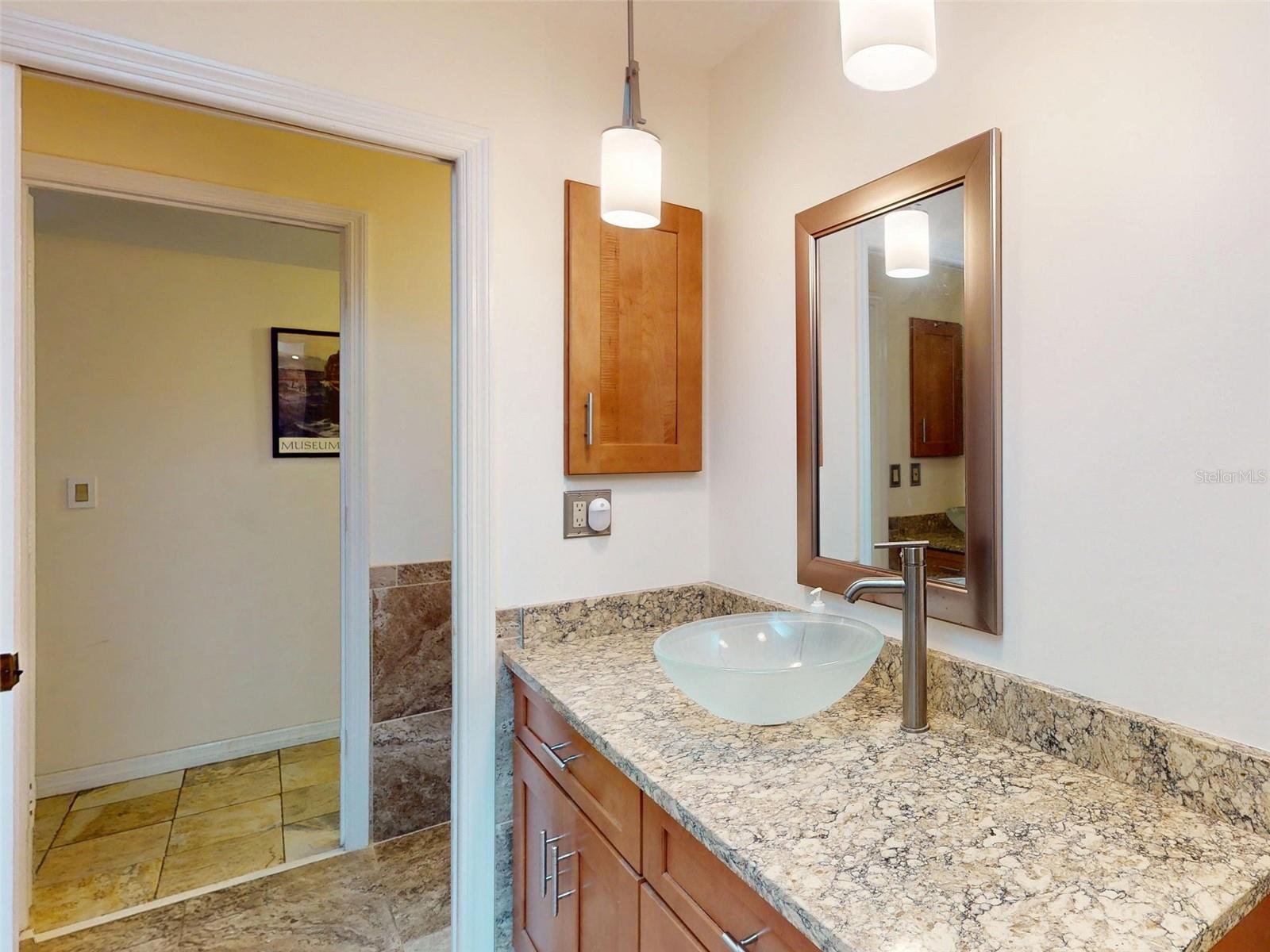 Image 38 of 62 For 806 Silk Oak Court