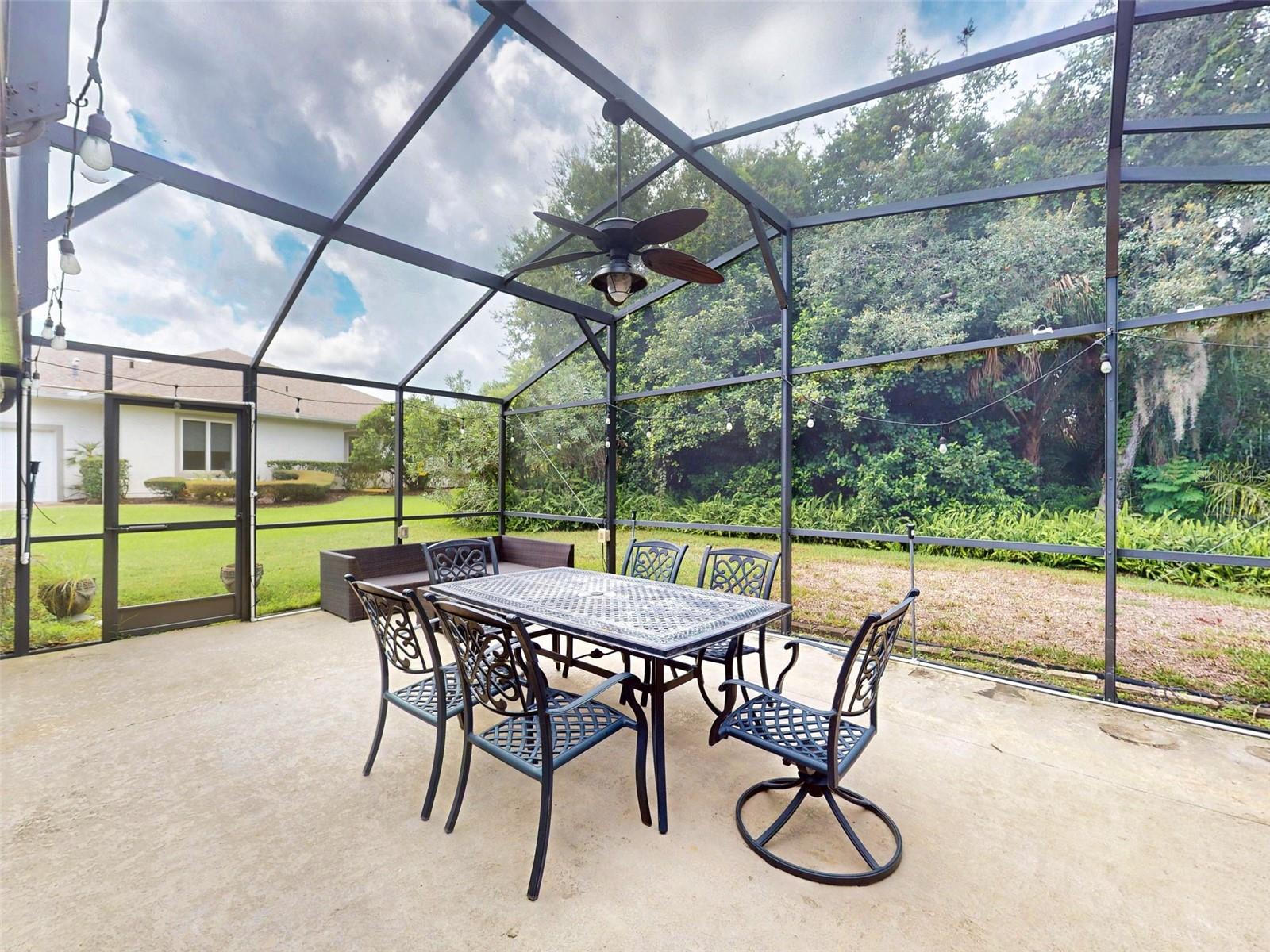 Image 43 of 62 For 806 Silk Oak Court