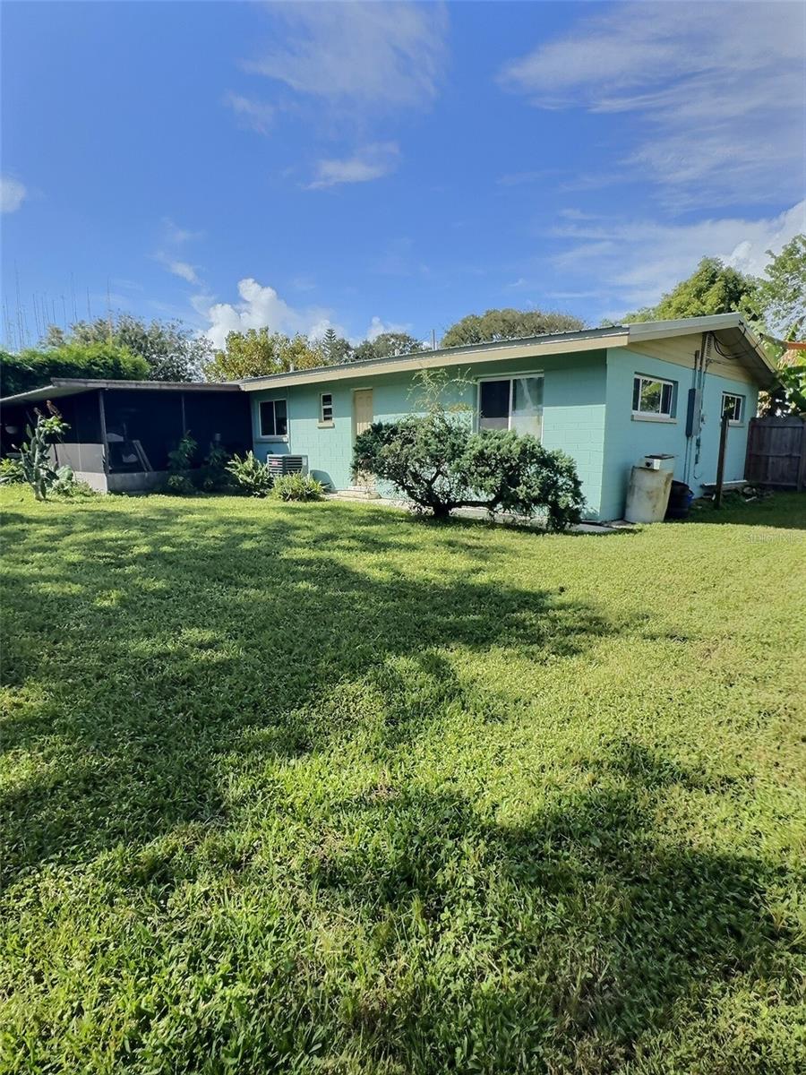 Image 28 of 30 For 617 Goodwin Avenue