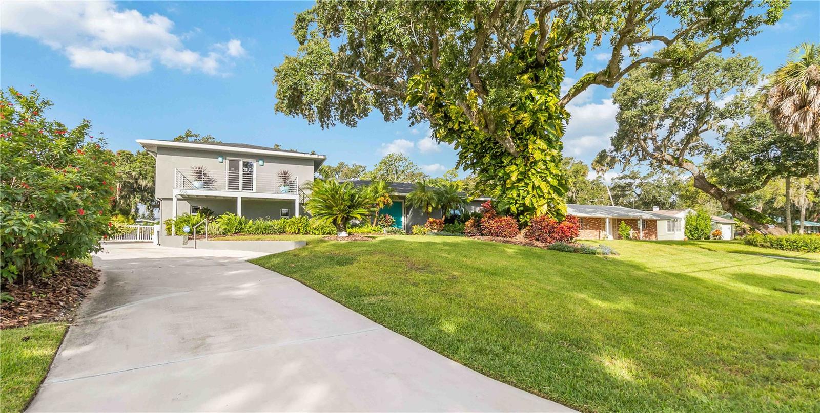 Image 4 of 55 For 1508 Riverside Drive