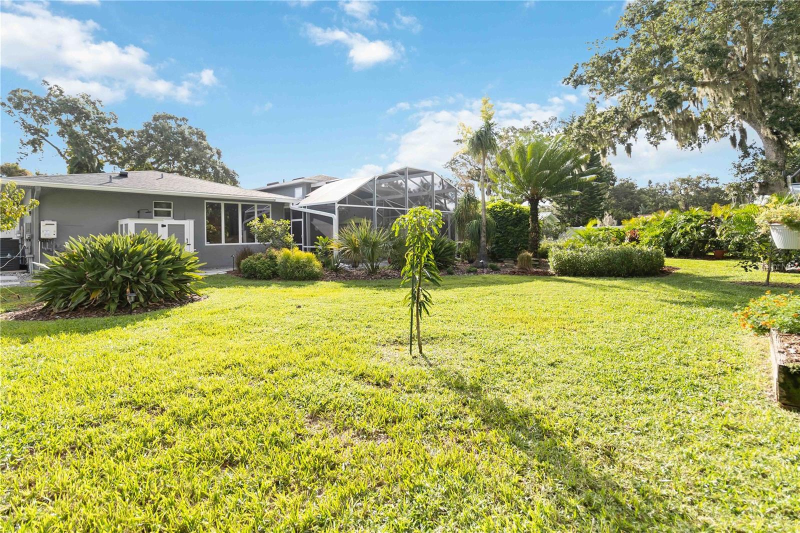 Image 40 of 55 For 1508 Riverside Drive