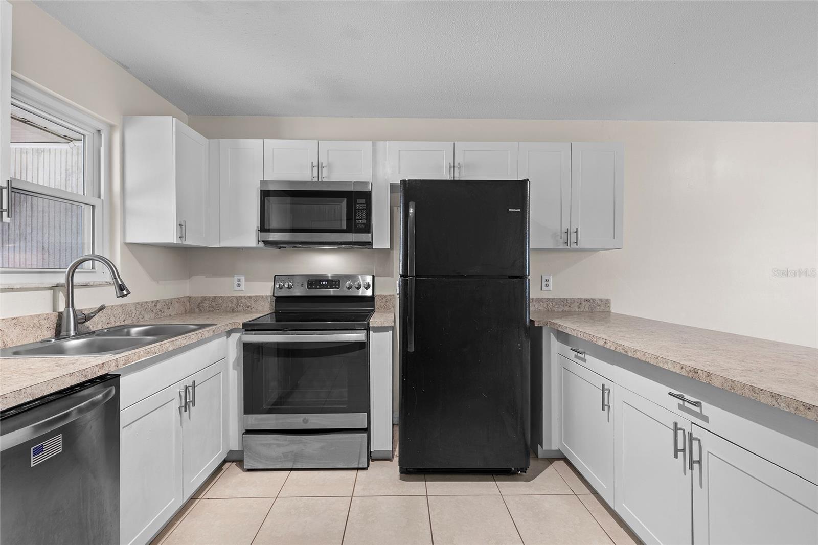 Image 11 of 24 For 1518 Juniper Drive