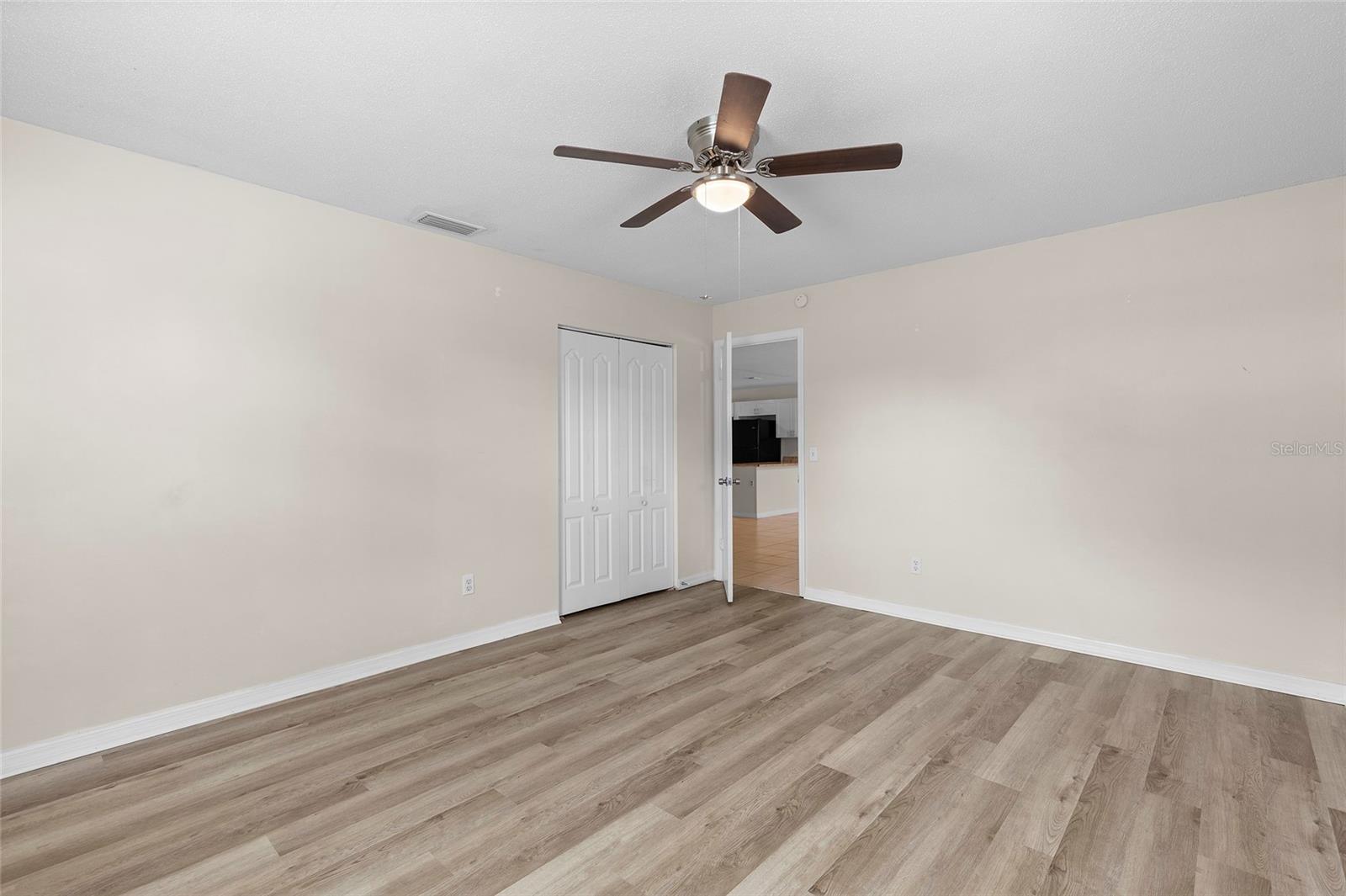 Image 16 of 24 For 1518 Juniper Drive