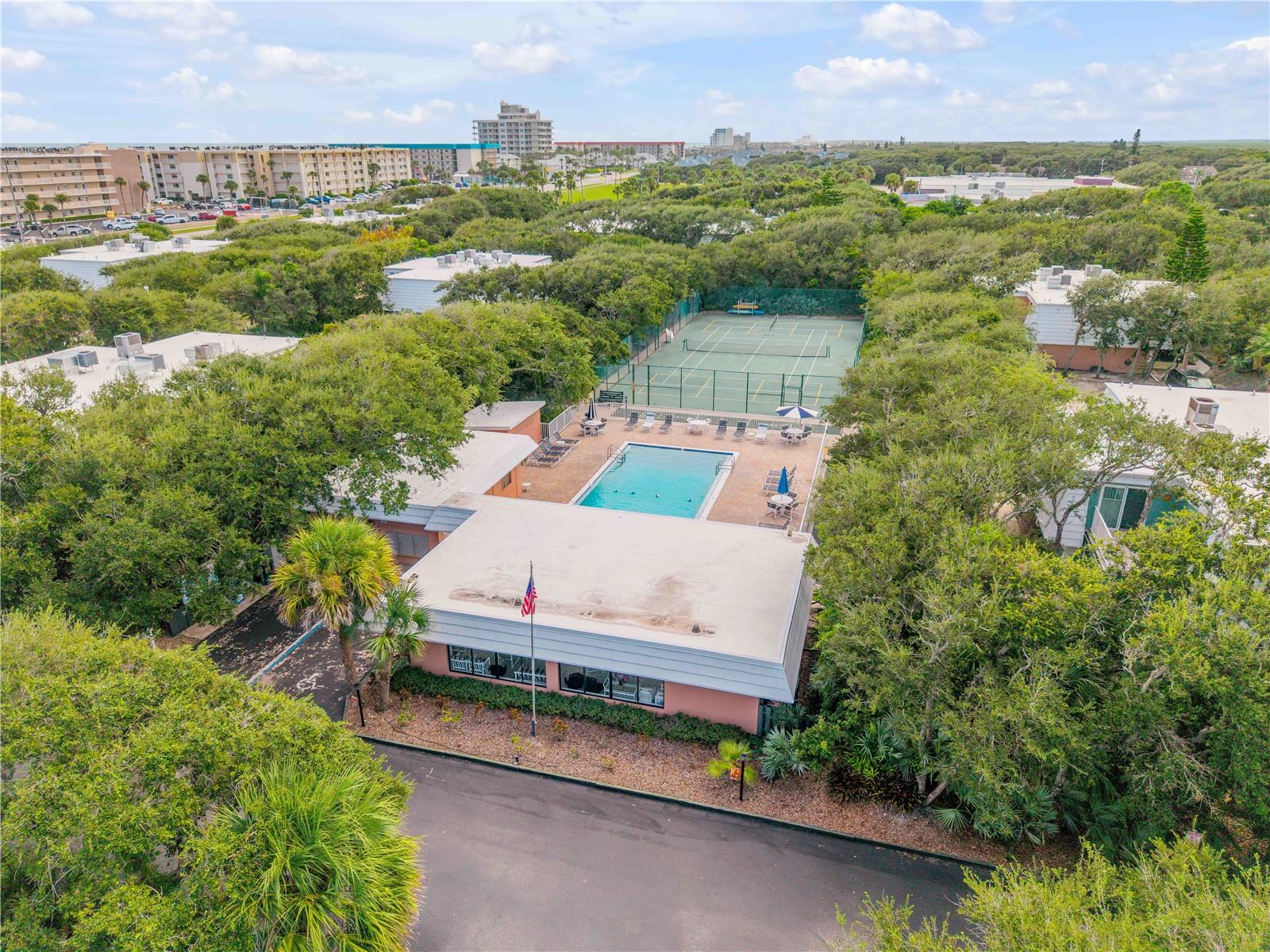 Image 39 of 43 For 4150 Atlantic Avenue 109d