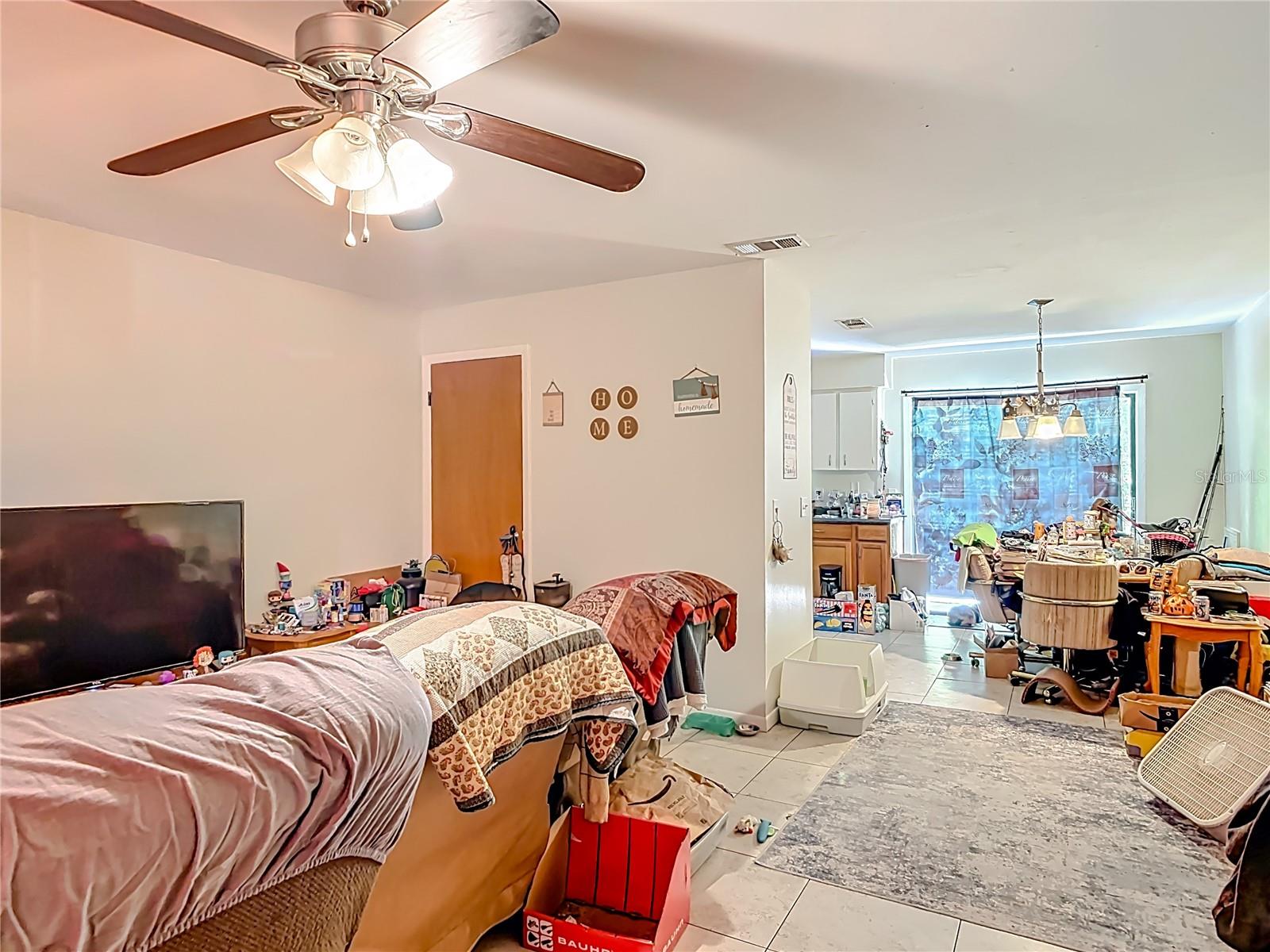 Image 6 of 24 For 111-113 Wolfs Driftwood Circle