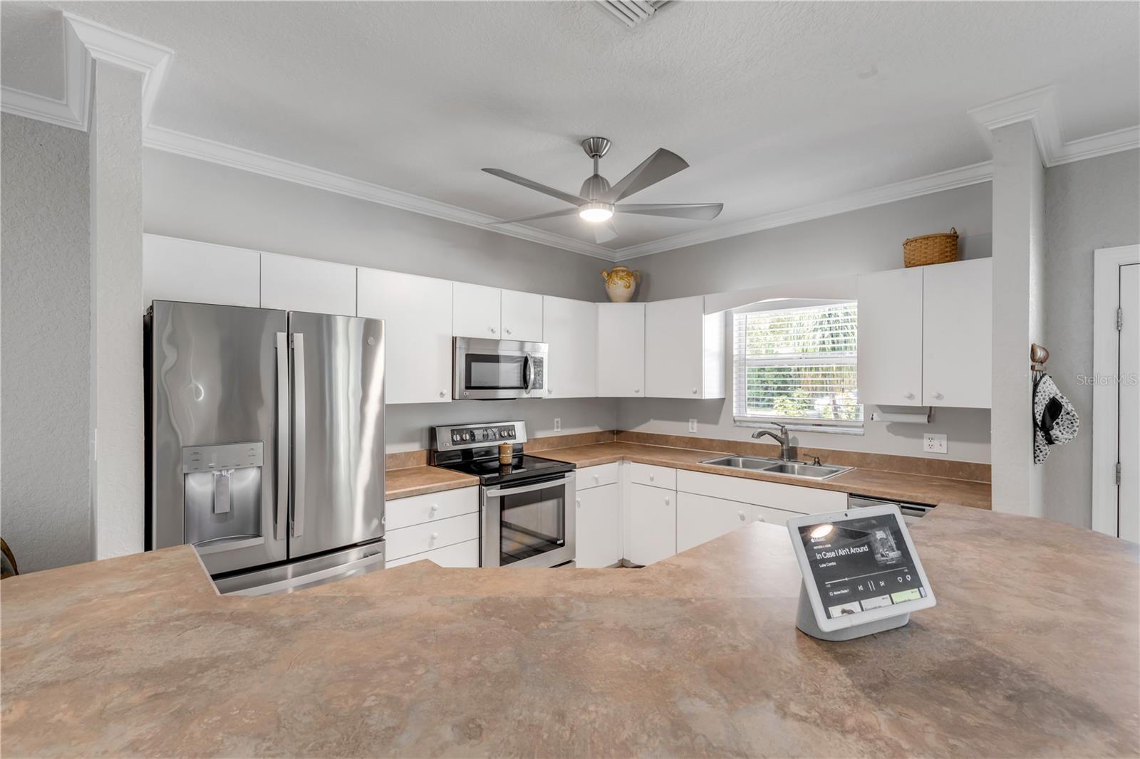 Image 10 of 70 For 3507 Saxon Drive