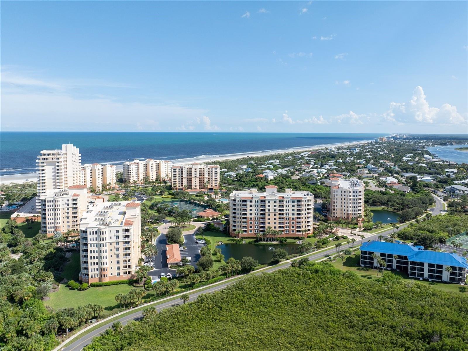 Image 16 of 52 For 263 Minorca Beach Way 206