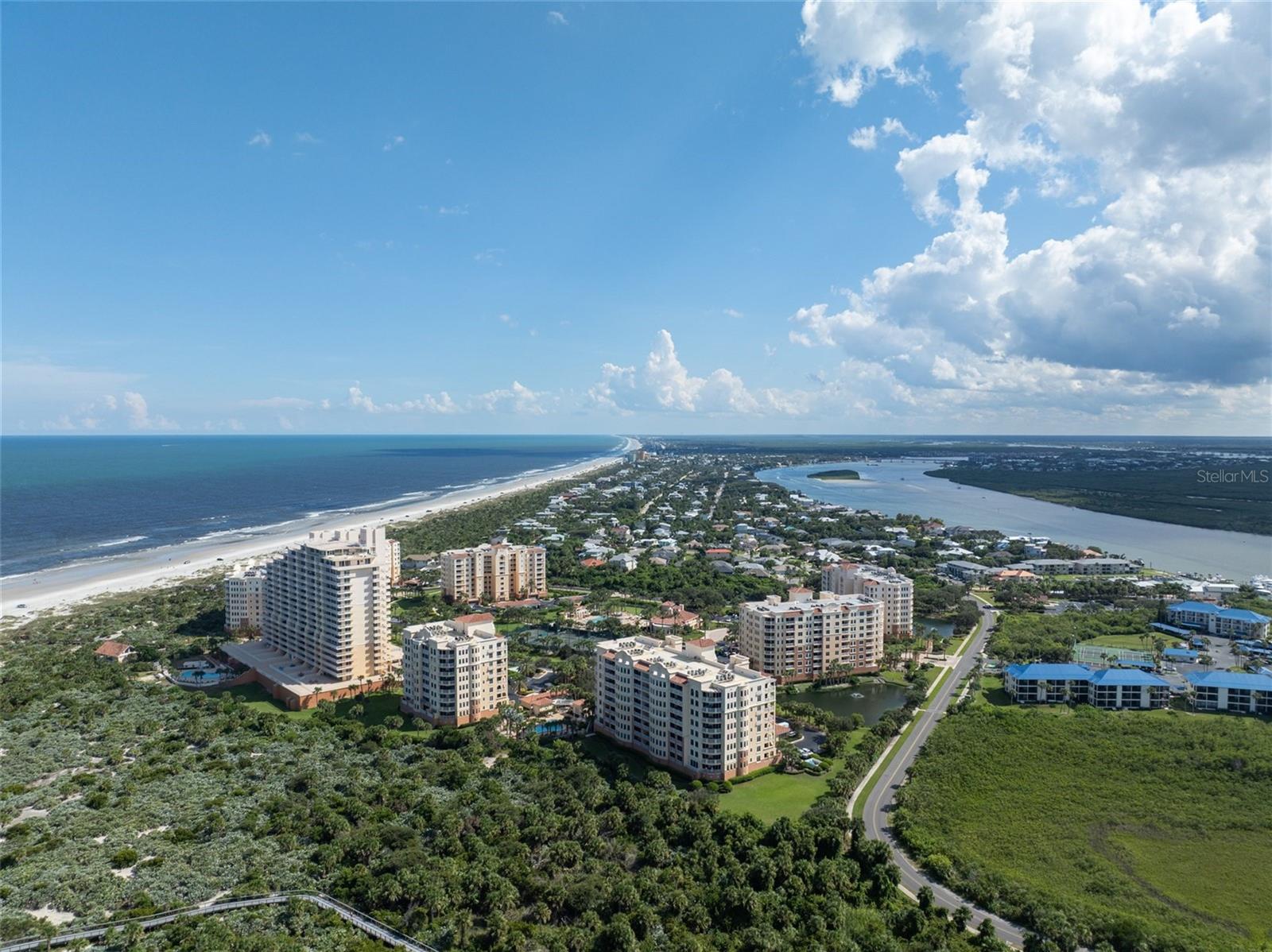 Image 8 of 52 For 263 Minorca Beach Way 206