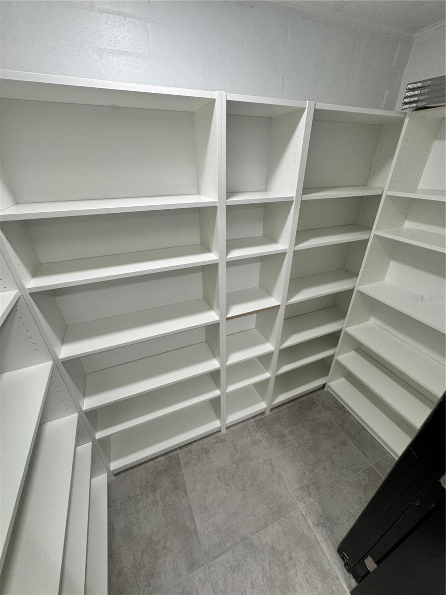 Image 11 of 22 For 419 Canal Street