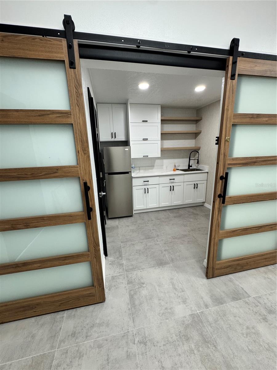 Image 14 of 22 For 419 Canal Street