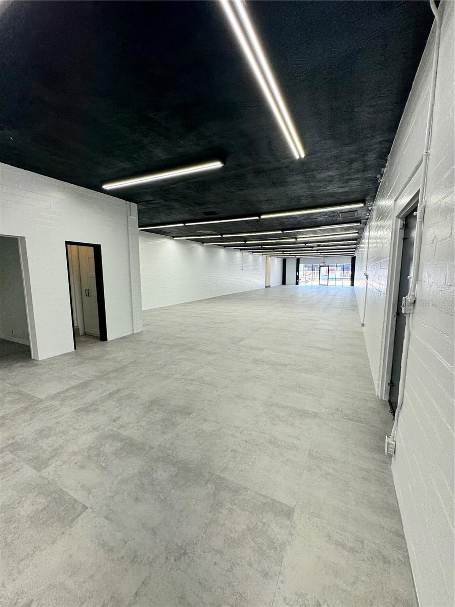 Image 3 of 22 For 419 Canal Street