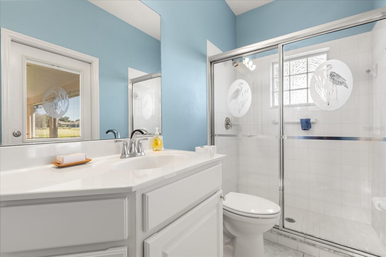 Image 22 of 52 For 5435 Grove Manor