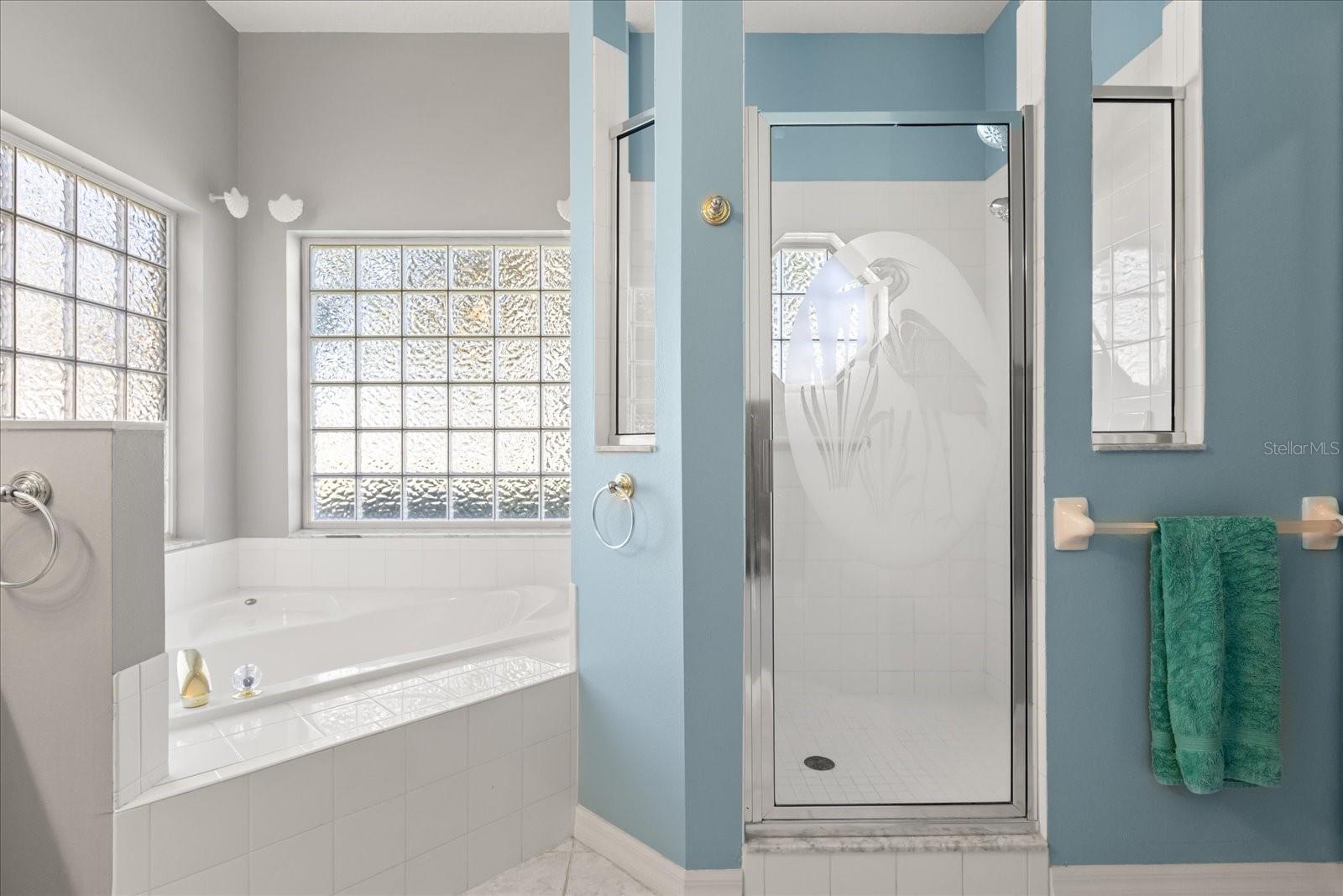 Image 30 of 52 For 5435 Grove Manor