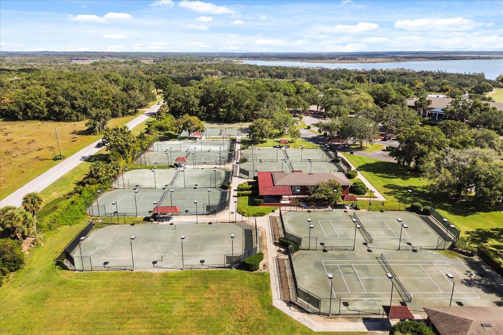 Image 52 of 52 For 5435 Grove Manor