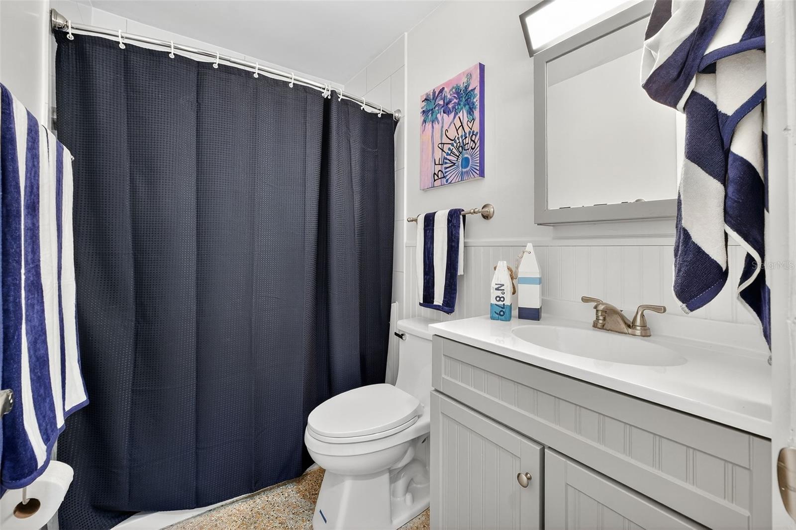 Image 21 of 35 For 805 18th Avenue