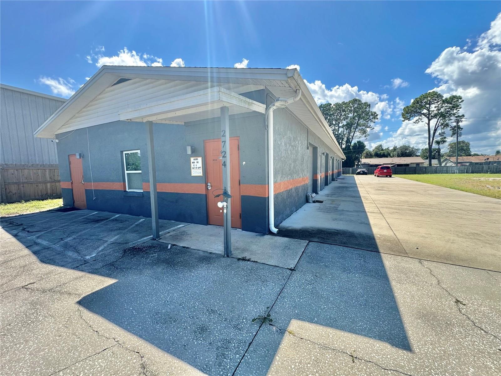 Image 10 of 14 For 2724 Hibiscus Drive