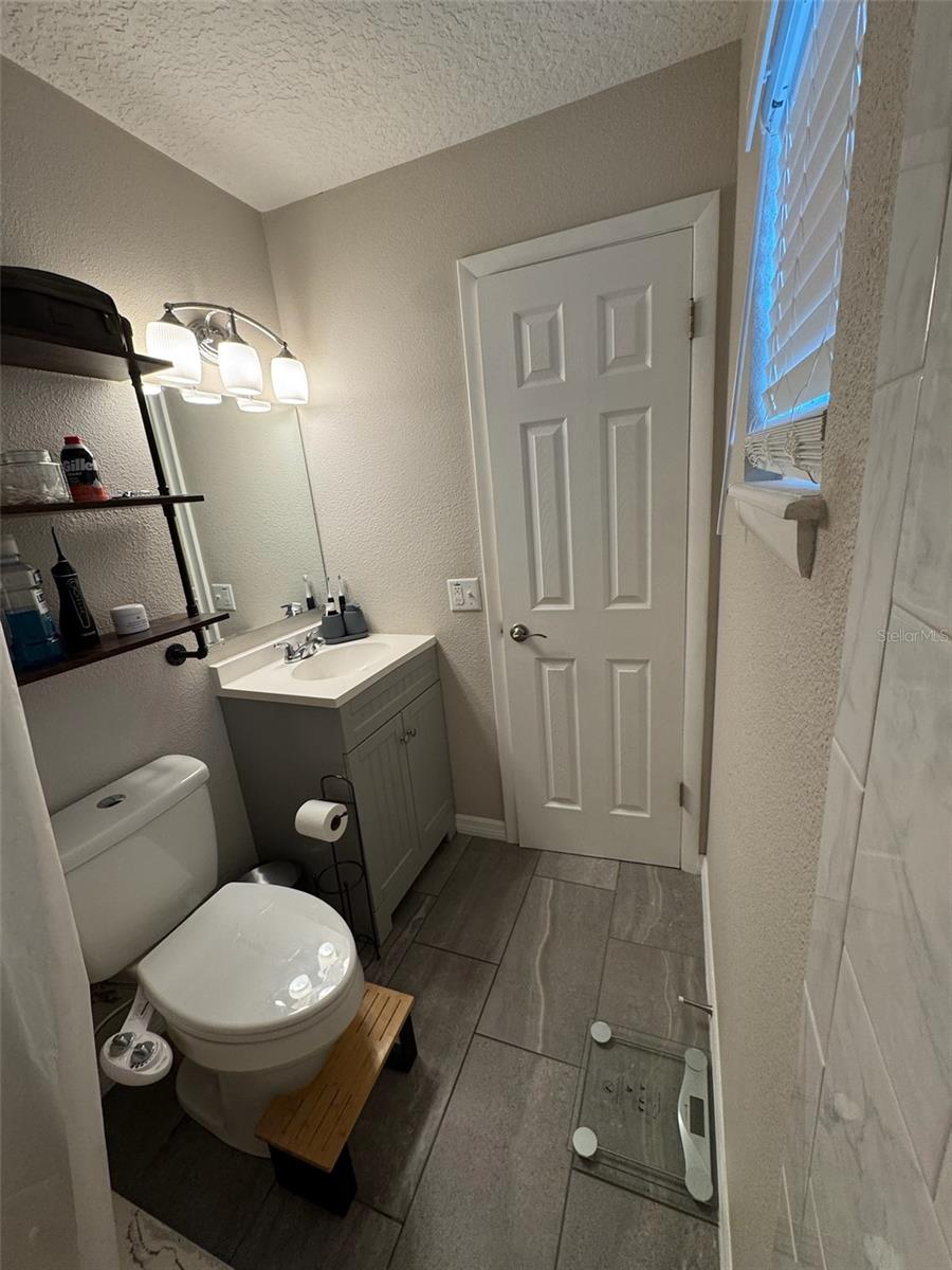 Image 24 of 35 For 47 Pine Drive