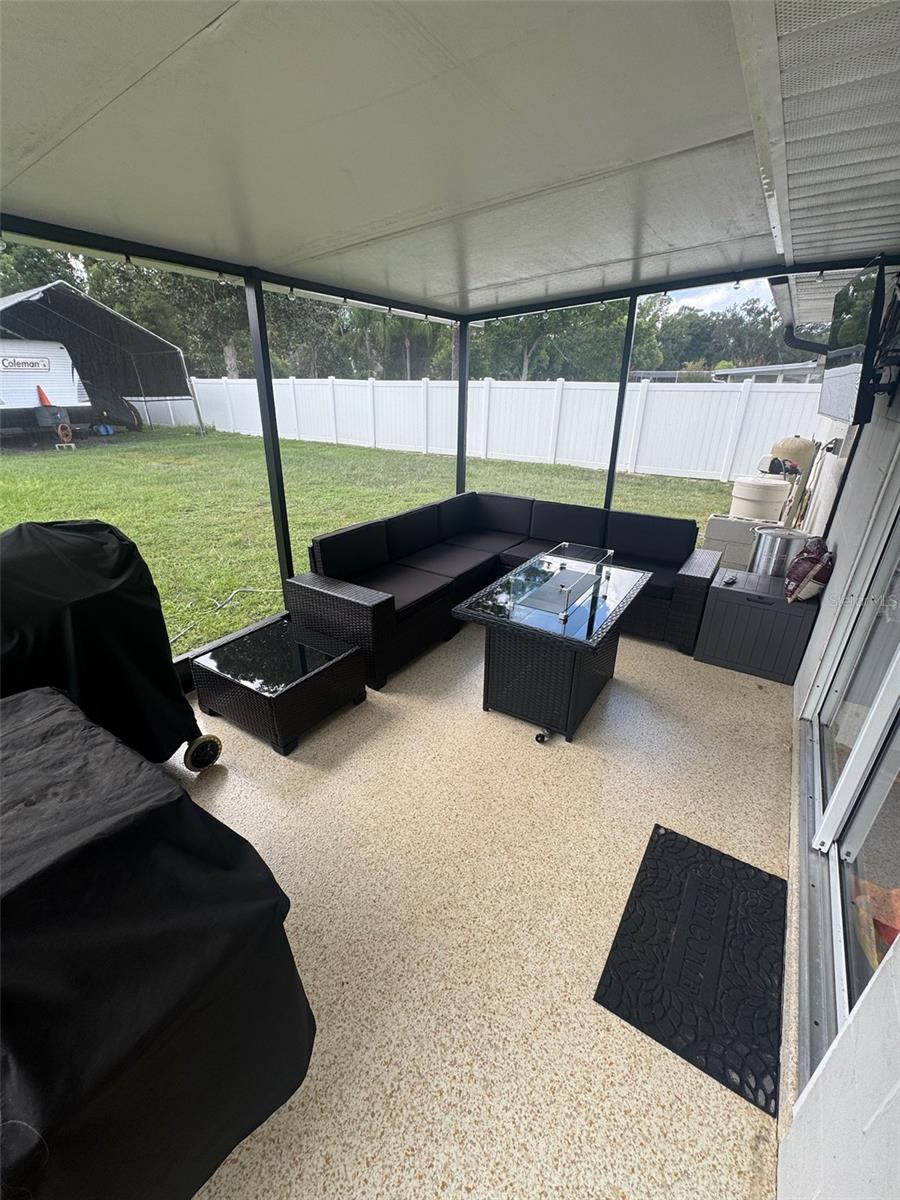 Image 25 of 35 For 47 Pine Drive