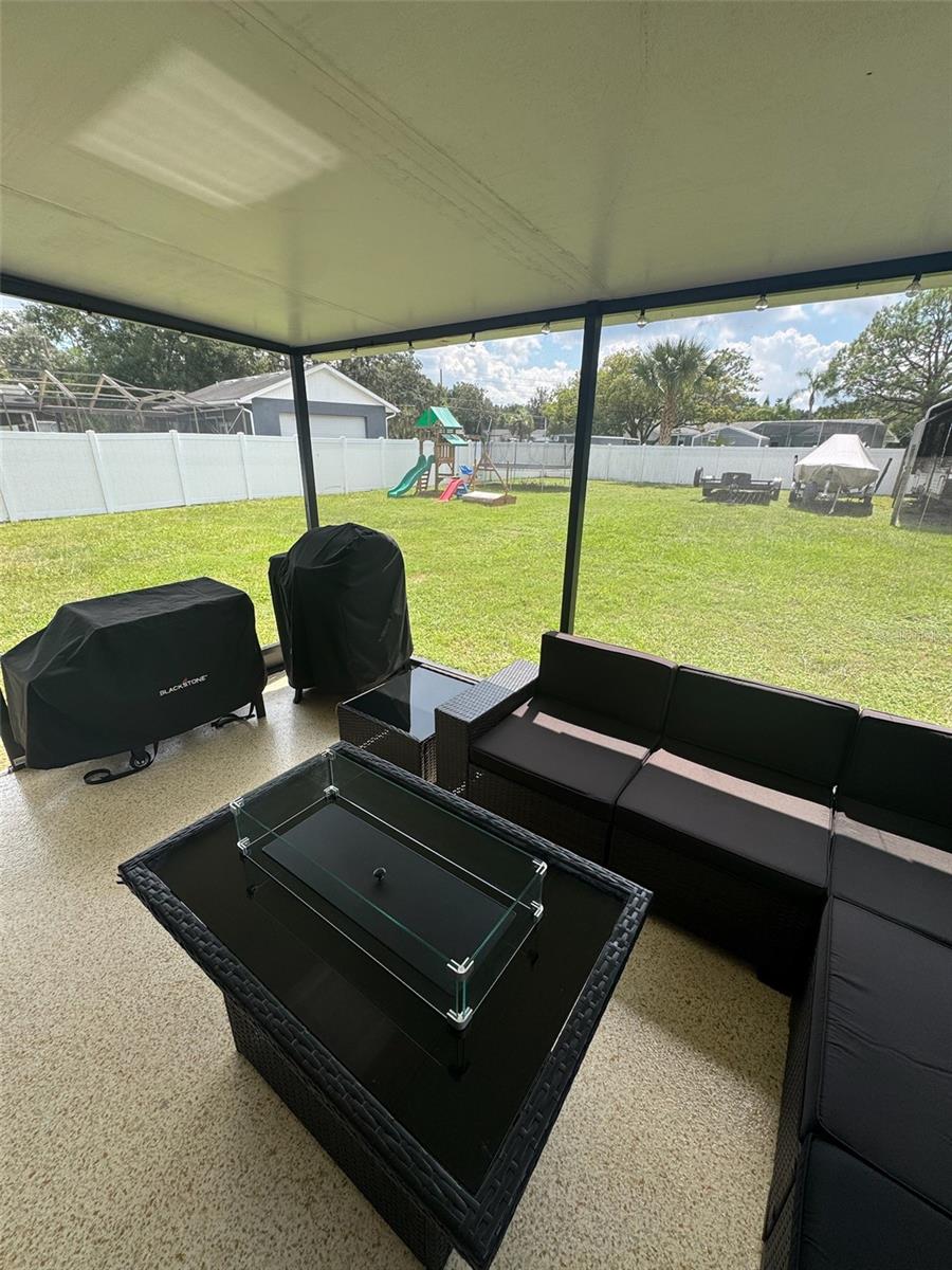 Image 27 of 35 For 47 Pine Drive