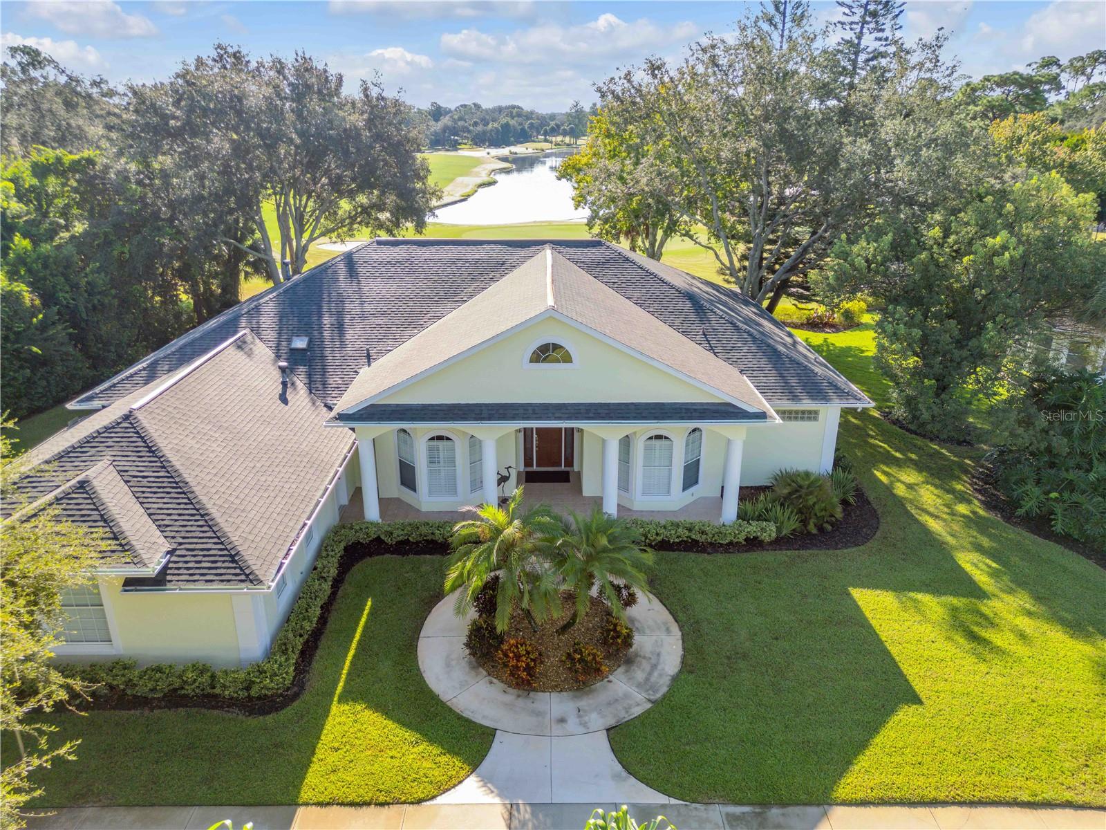 Image 13 of 69 For 906 Arrowroot Court