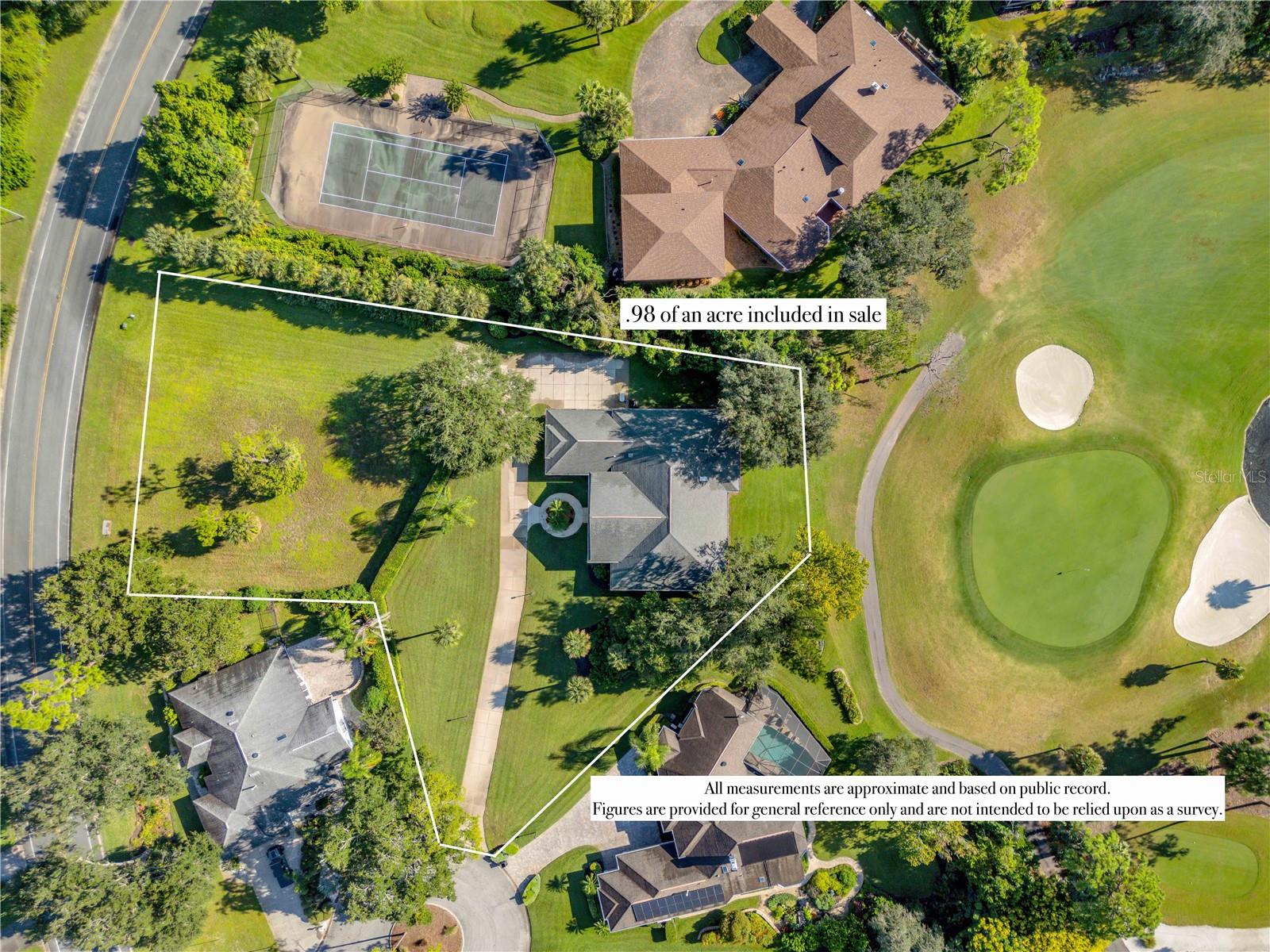 Image 3 of 69 For 906 Arrowroot Court