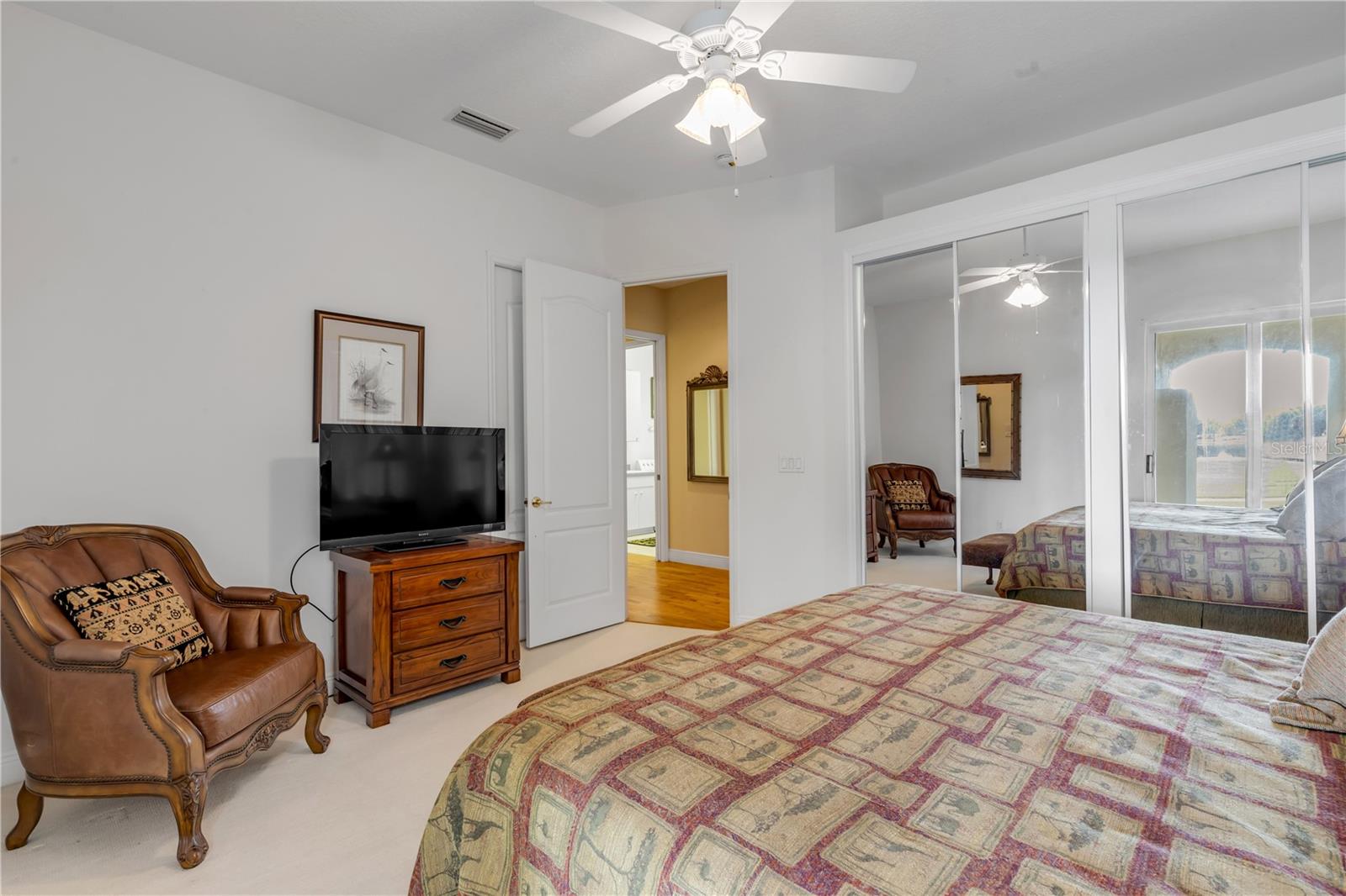 Image 53 of 69 For 906 Arrowroot Court