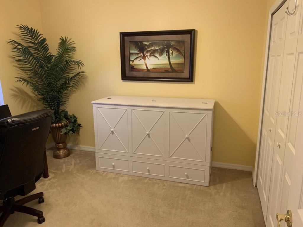 Image 21 of 56 For 5300 Atlantic Avenue 9-203