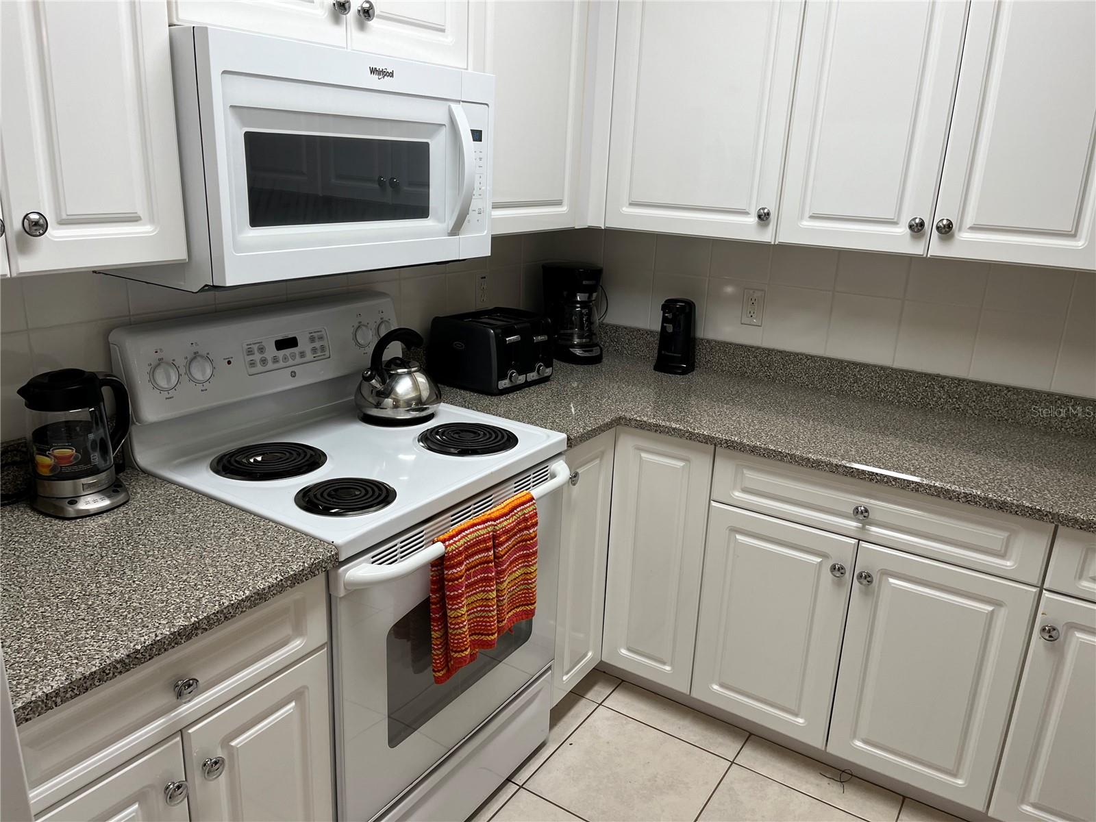 Image 6 of 56 For 5300 Atlantic Avenue 9-203