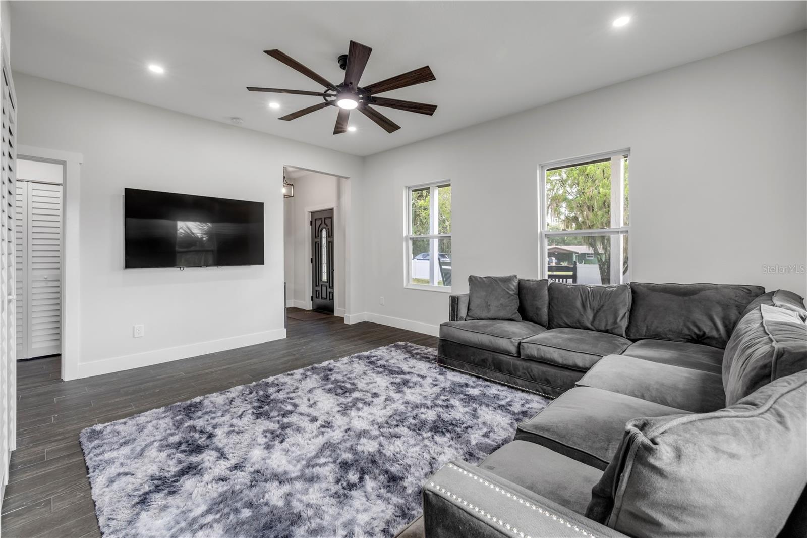 Image 7 of 46 For 182 Howes Street