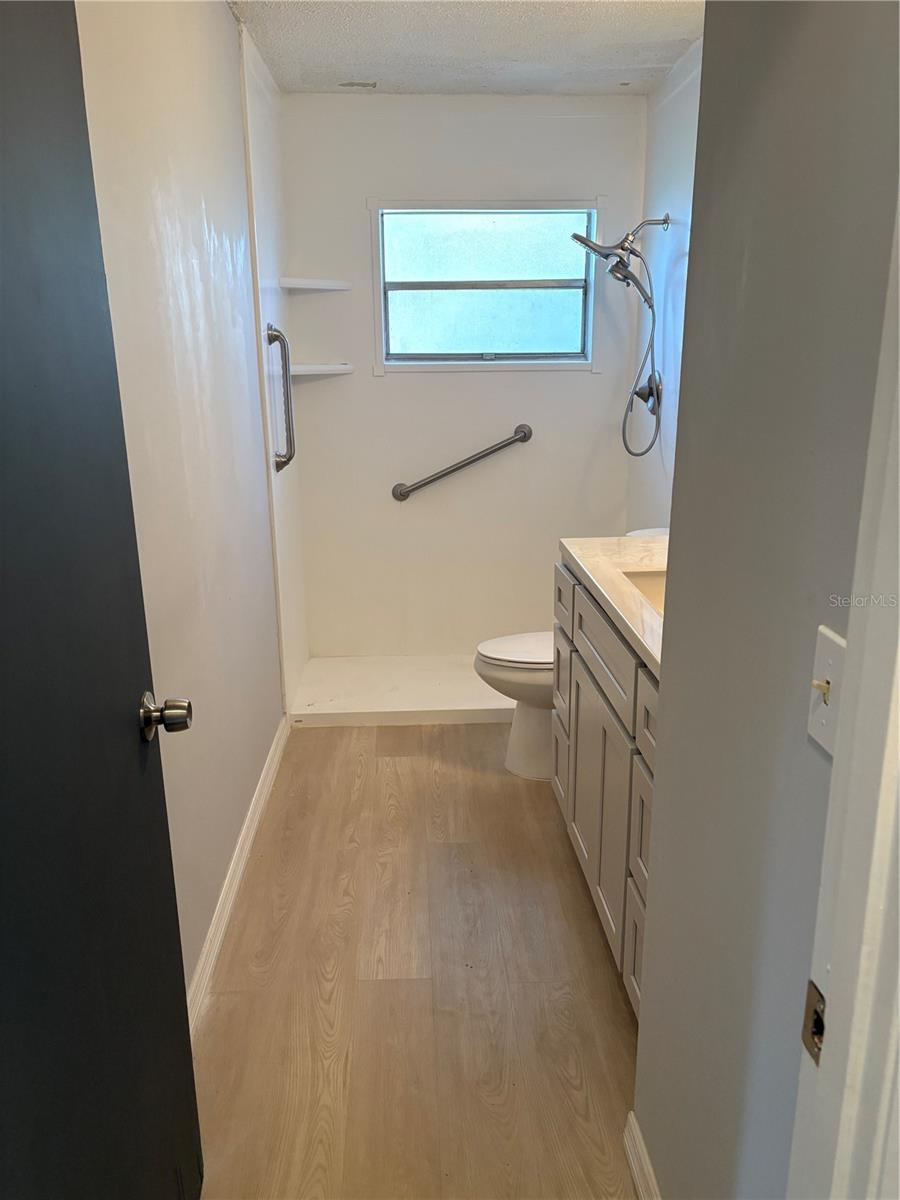 Image 6 of 8 For 3015 Sabal Palm Drive