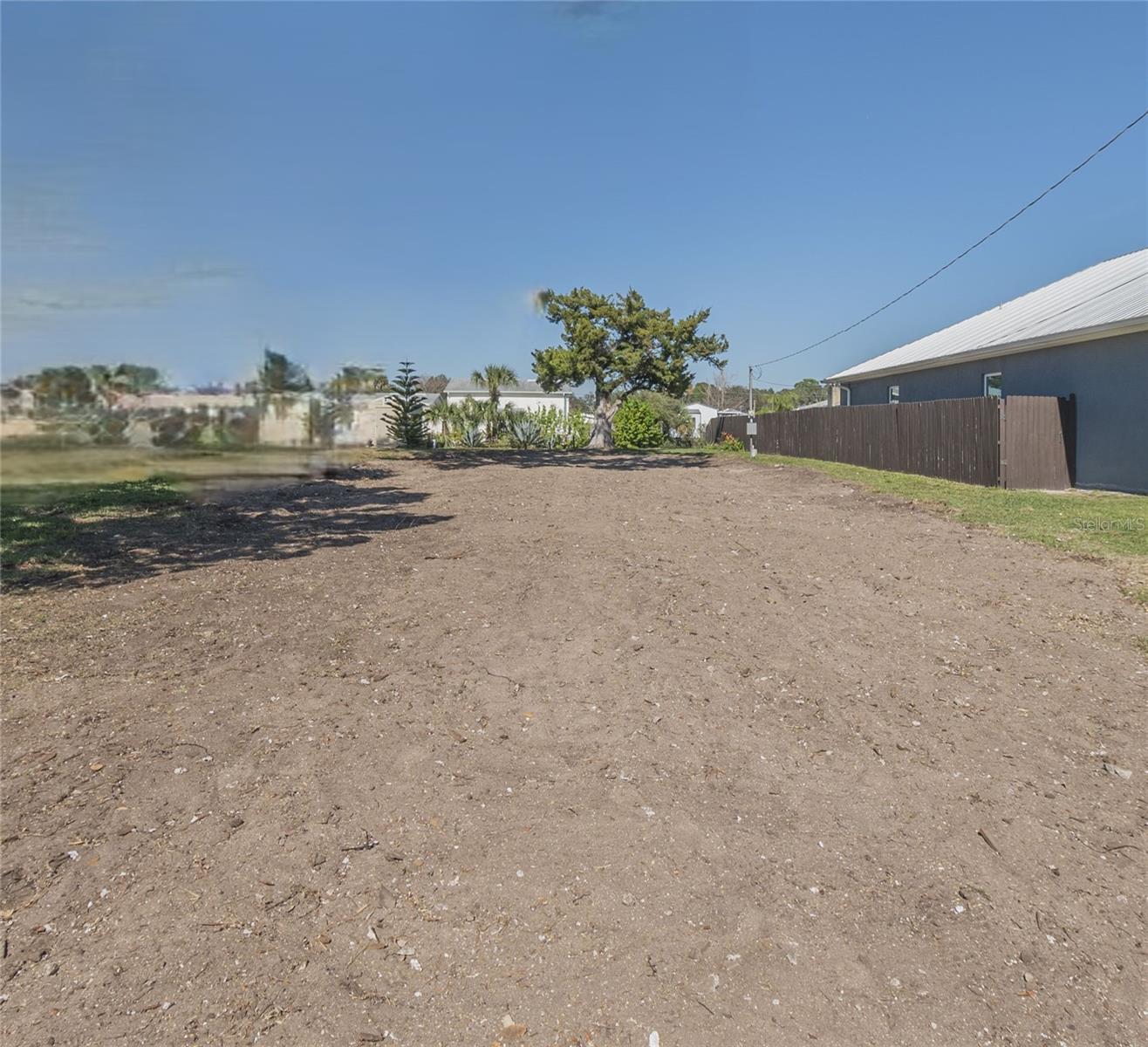 Image 8 of 17 For 146 Gary Avenue