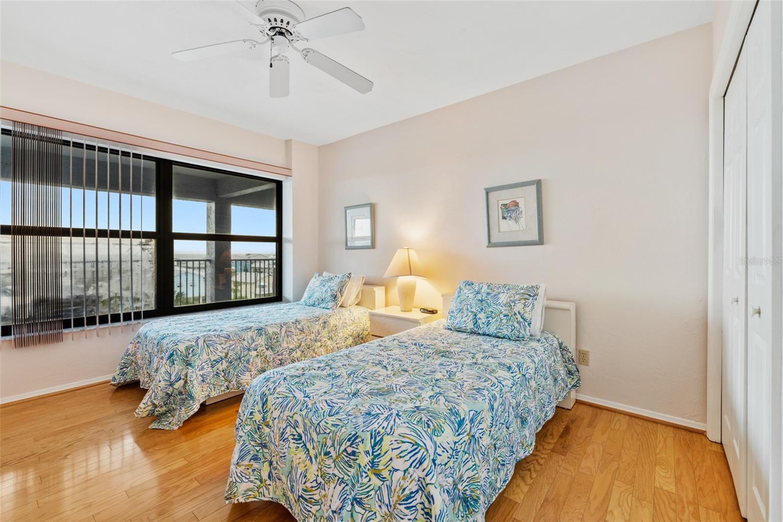 Image 17 of 46 For 6544 Engram Road 503