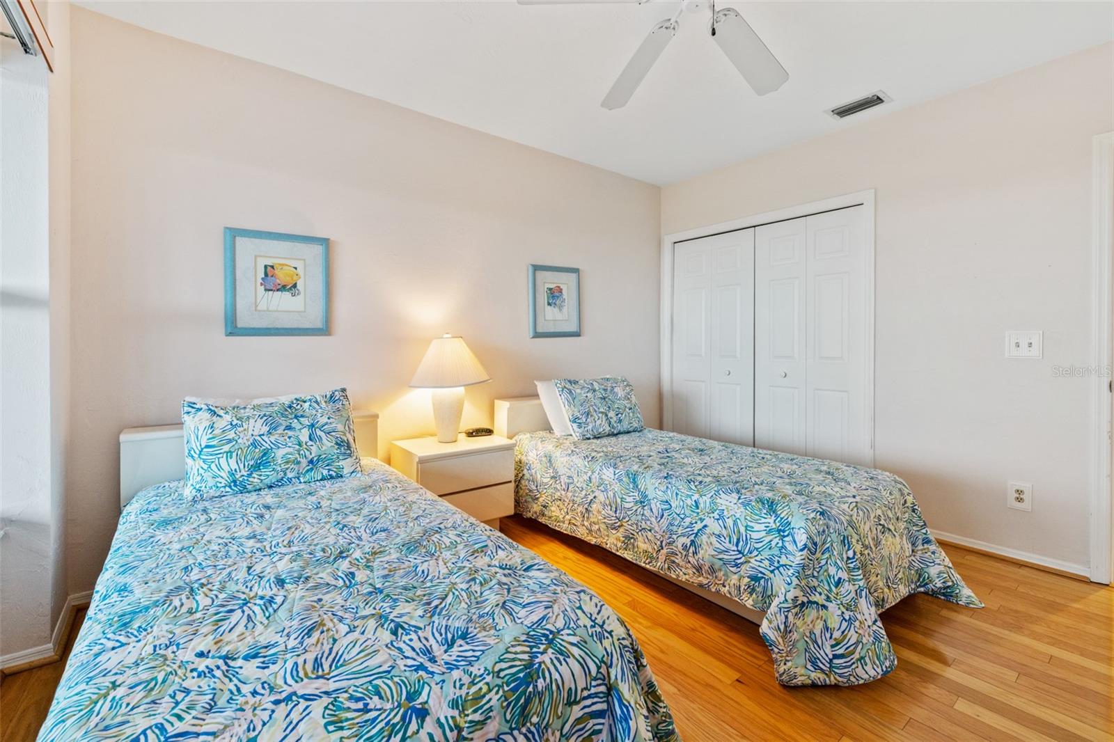 Image 18 of 46 For 6544 Engram Road 503