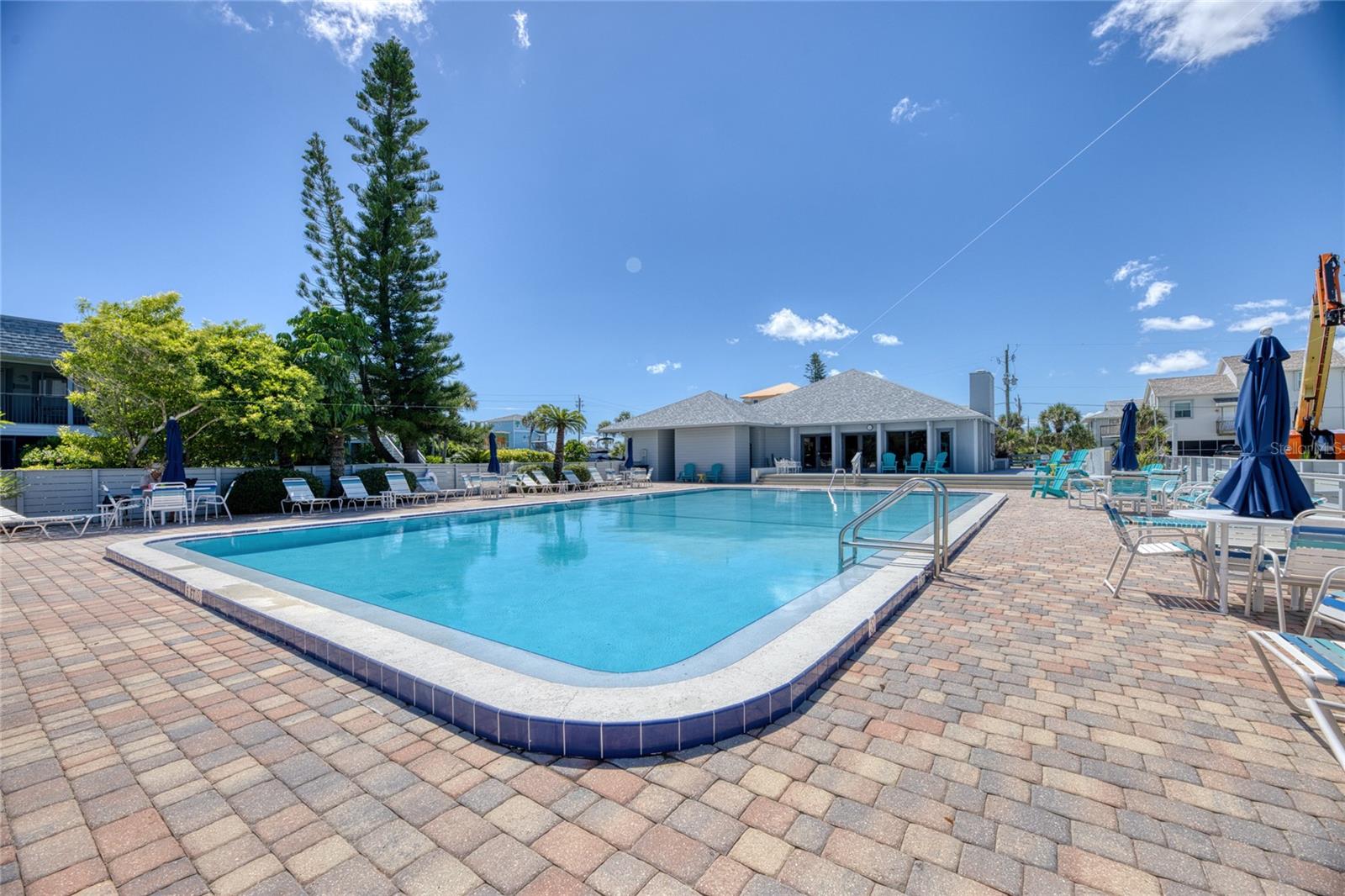 Image 37 of 46 For 6544 Engram Road 503