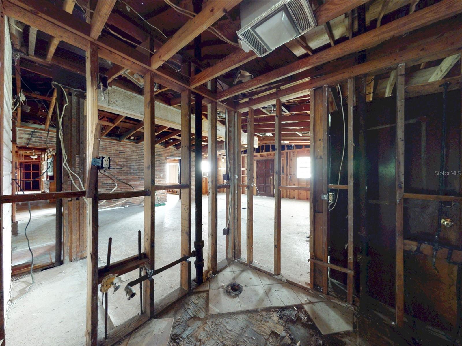 Image 45 of 45 For 120 Railroad Avenue