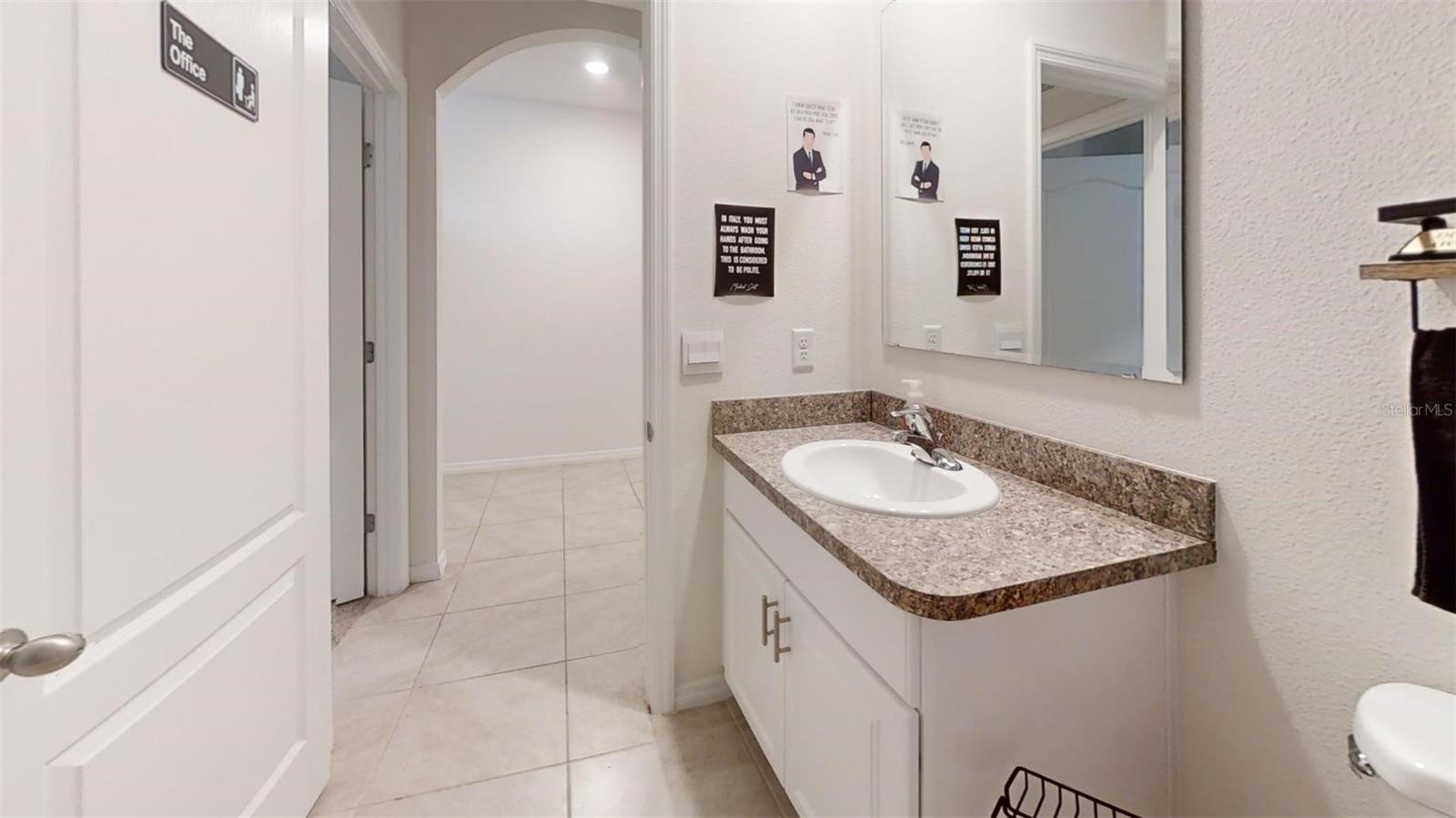 Image 5 of 23 For 1818 Myrtlebrooke Drive