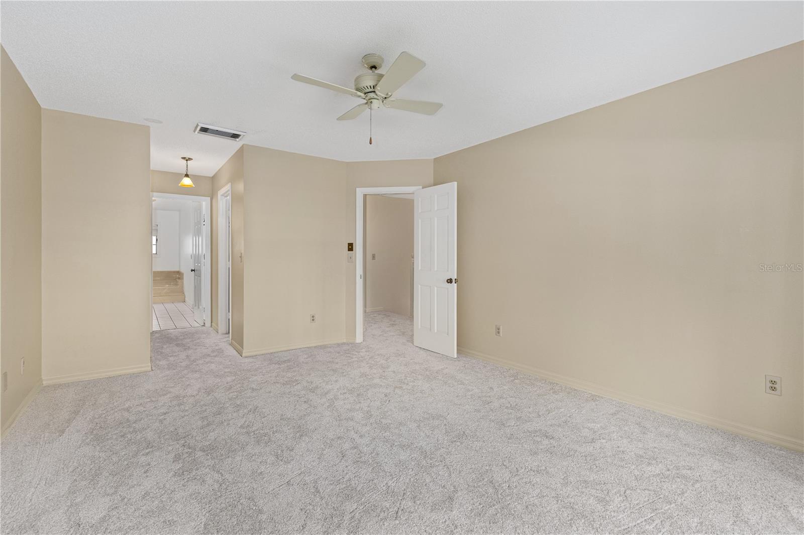 Image 21 of 47 For 2966 Oceans Trace