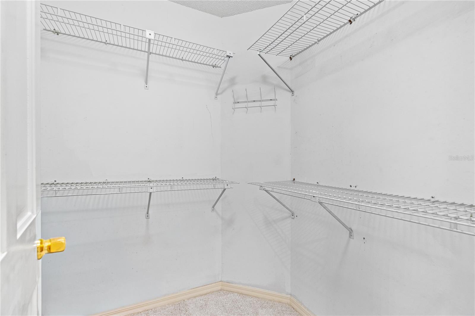 Image 25 of 47 For 2966 Oceans Trace