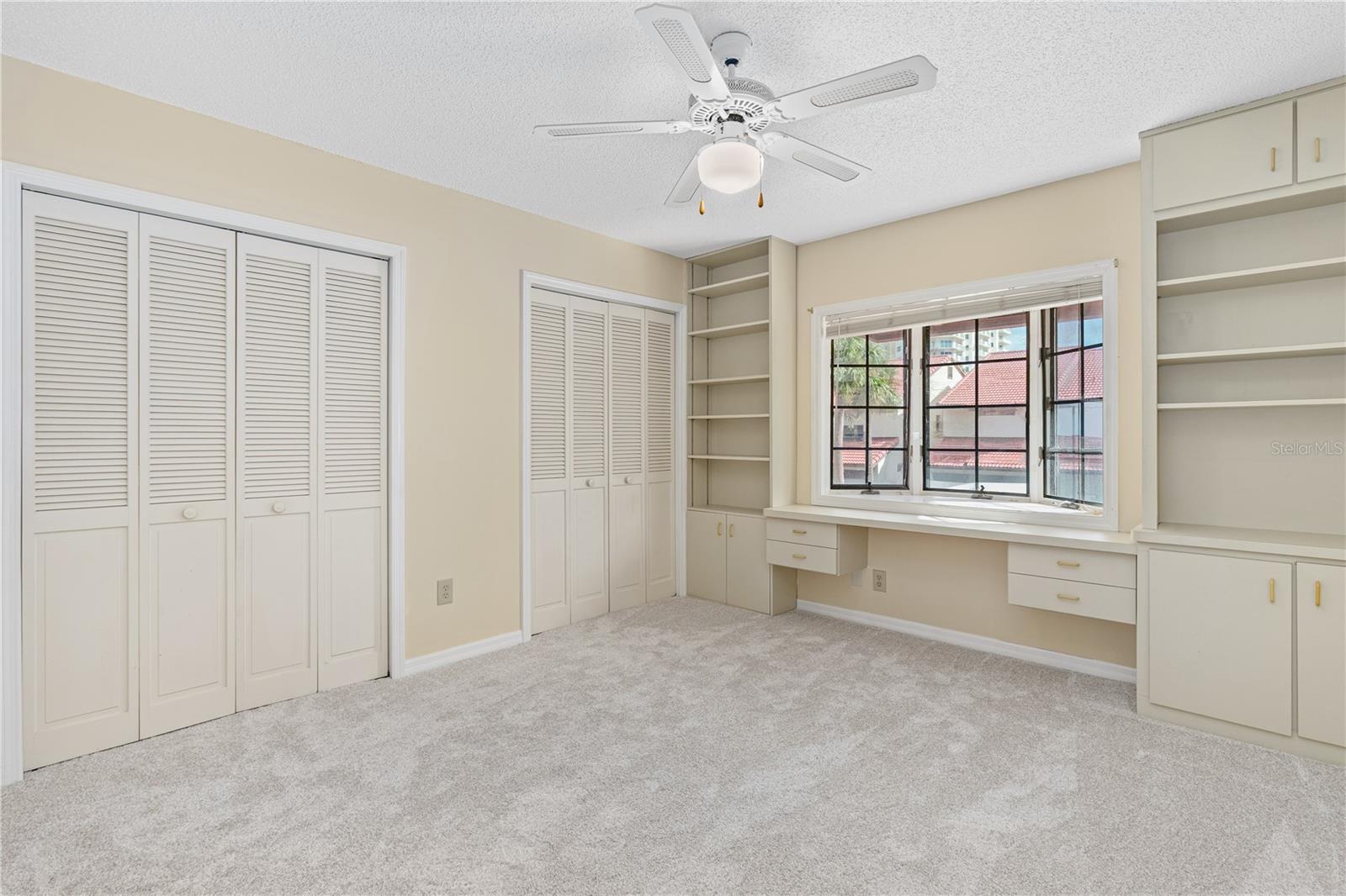 Image 29 of 47 For 2966 Oceans Trace