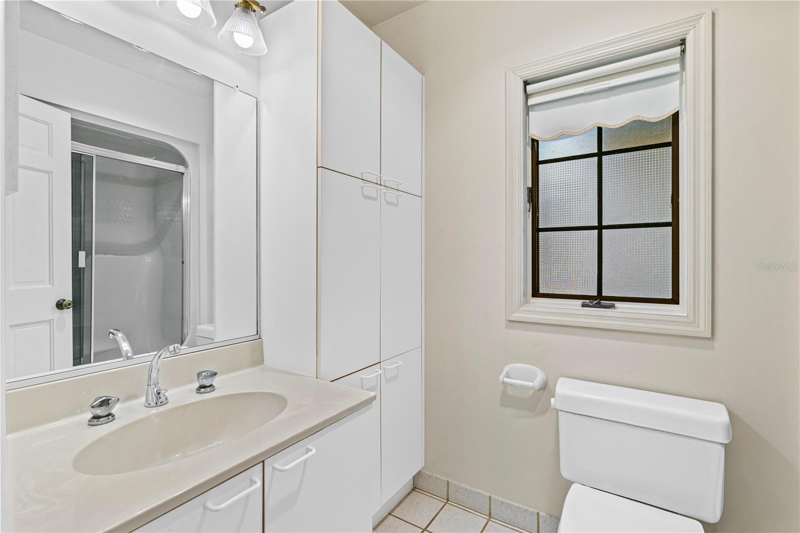 Image 32 of 47 For 2966 Oceans Trace