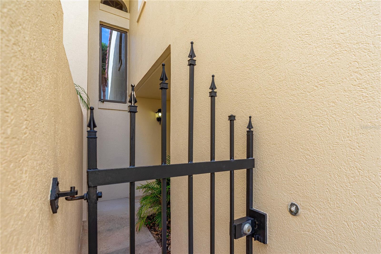 Image 8 of 47 For 2966 Oceans Trace