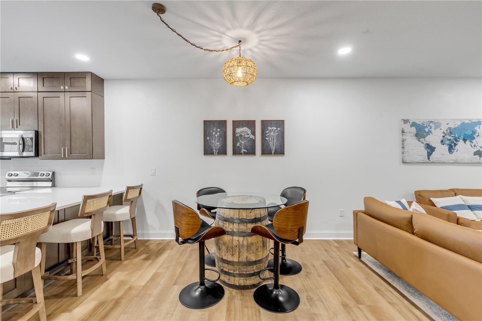 Image 23 of 56 For 2421 India Palm Drive 2421