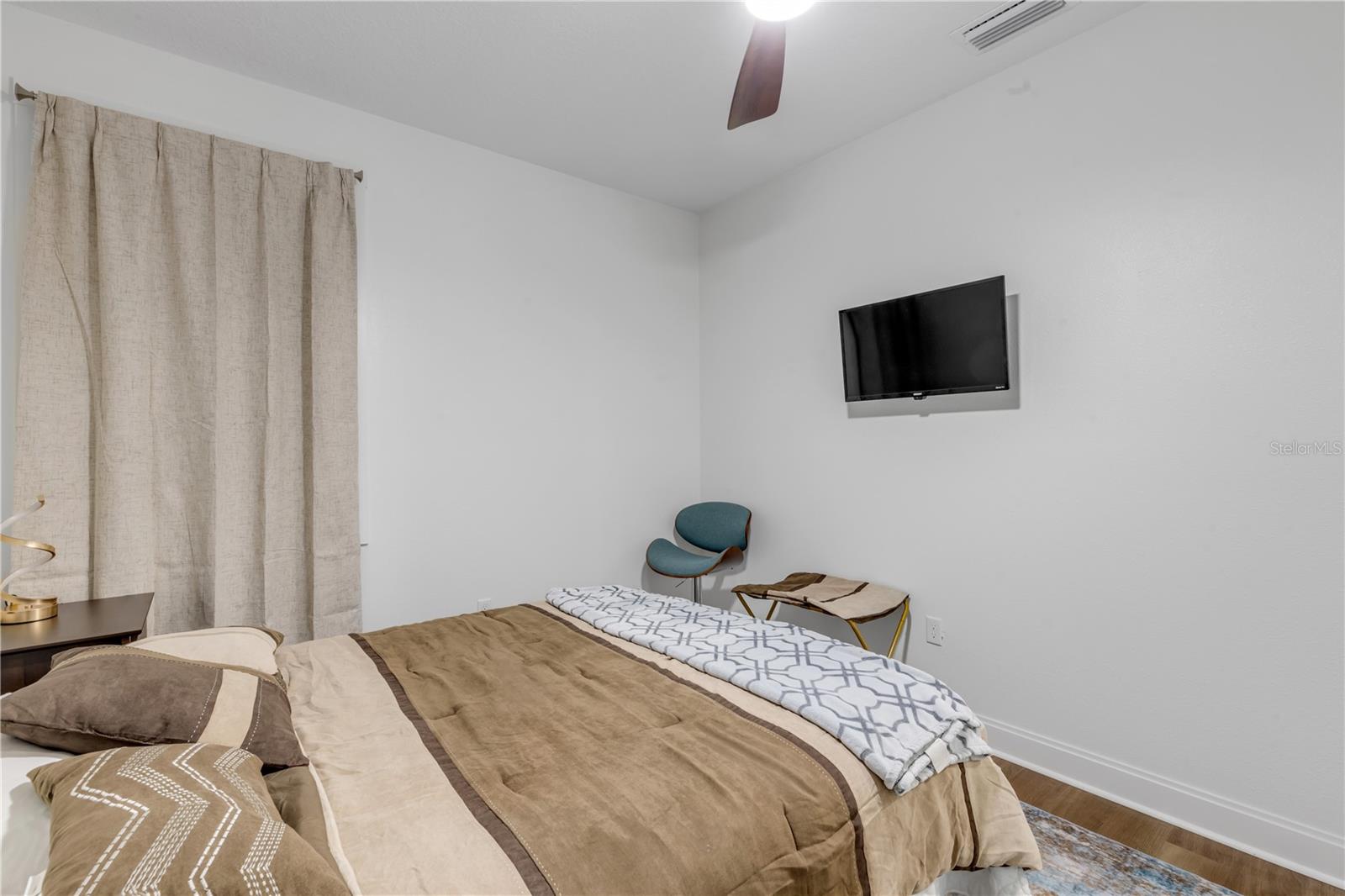 Image 35 of 56 For 2421 India Palm Drive 2421