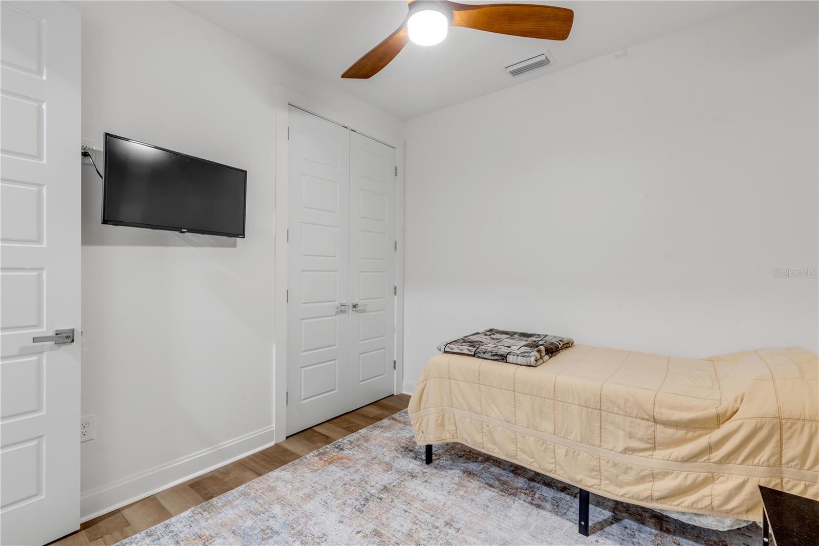 Image 38 of 56 For 2421 India Palm Drive 2421