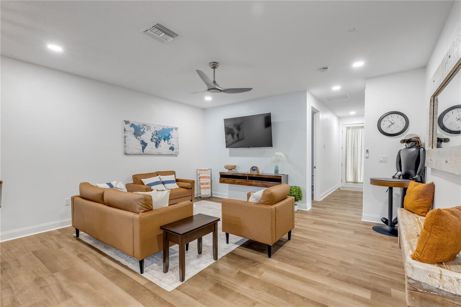 Image 7 of 56 For 2421 India Palm Drive 2421