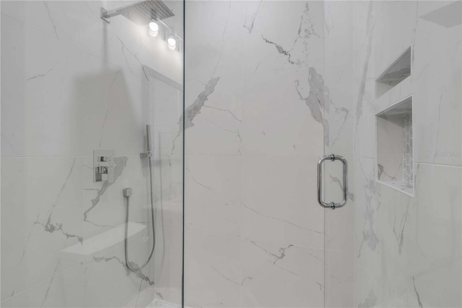 Image 27 of 44 For 2419 India Palm Drive 2419